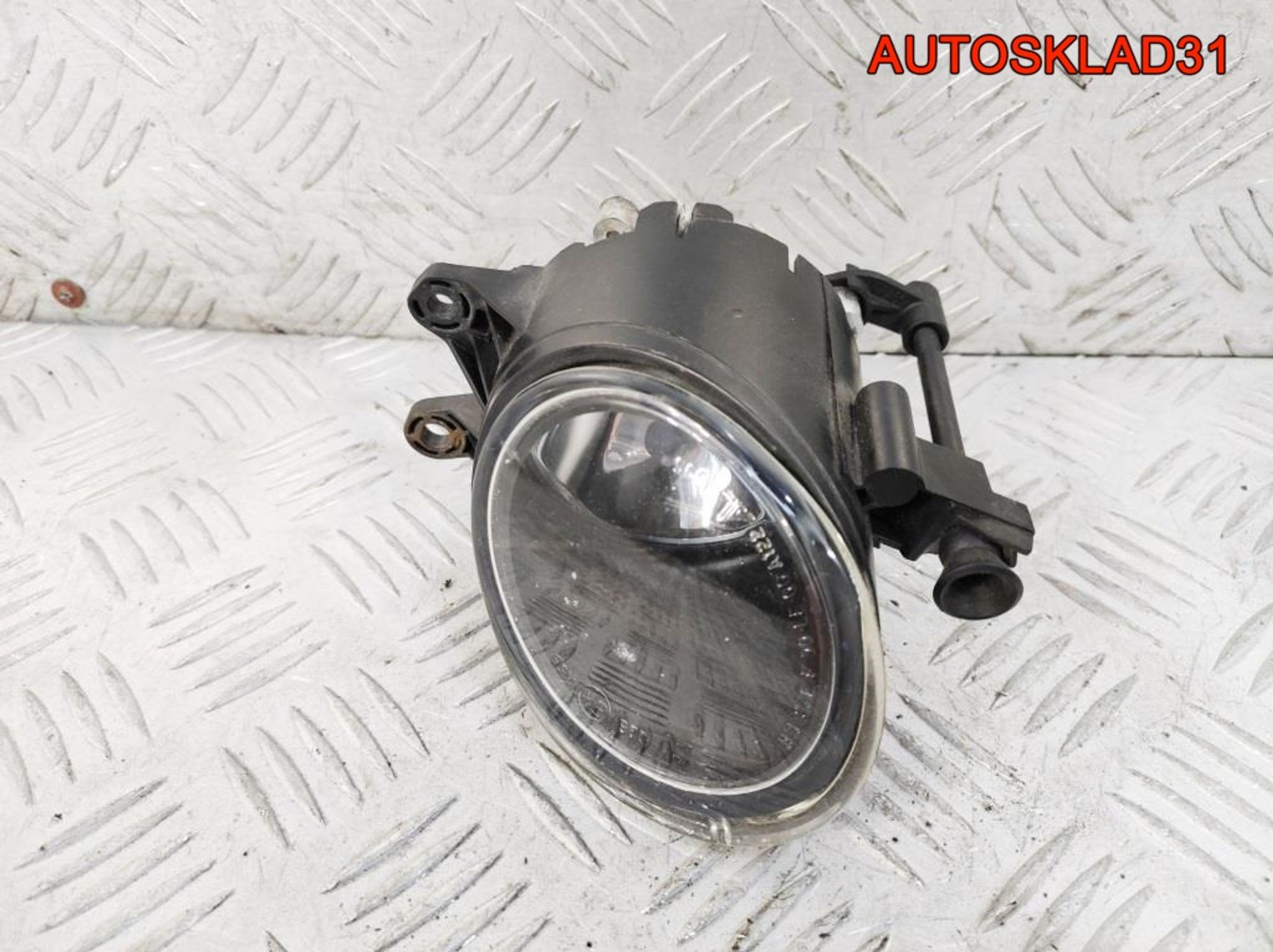 Фара противотуманная левая Audi A4 B6 8E0941699B, 1400 рублей, Дубовое