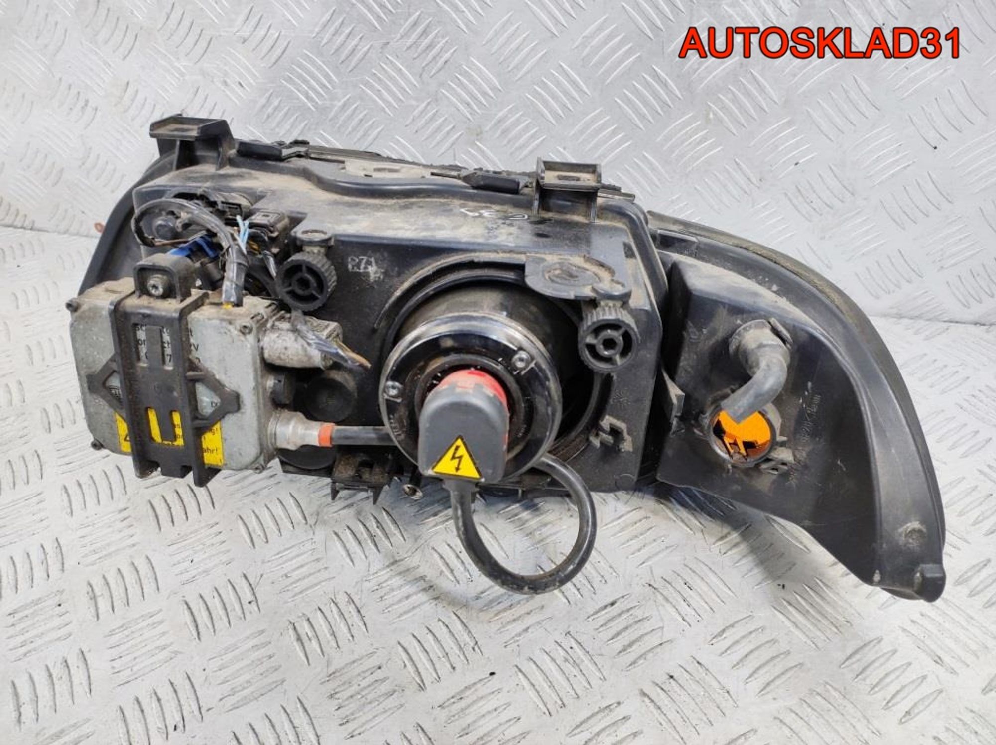 Фара правая Ксенон BMW E39 15214000 Дорест, 6500 рублей, Дубовое