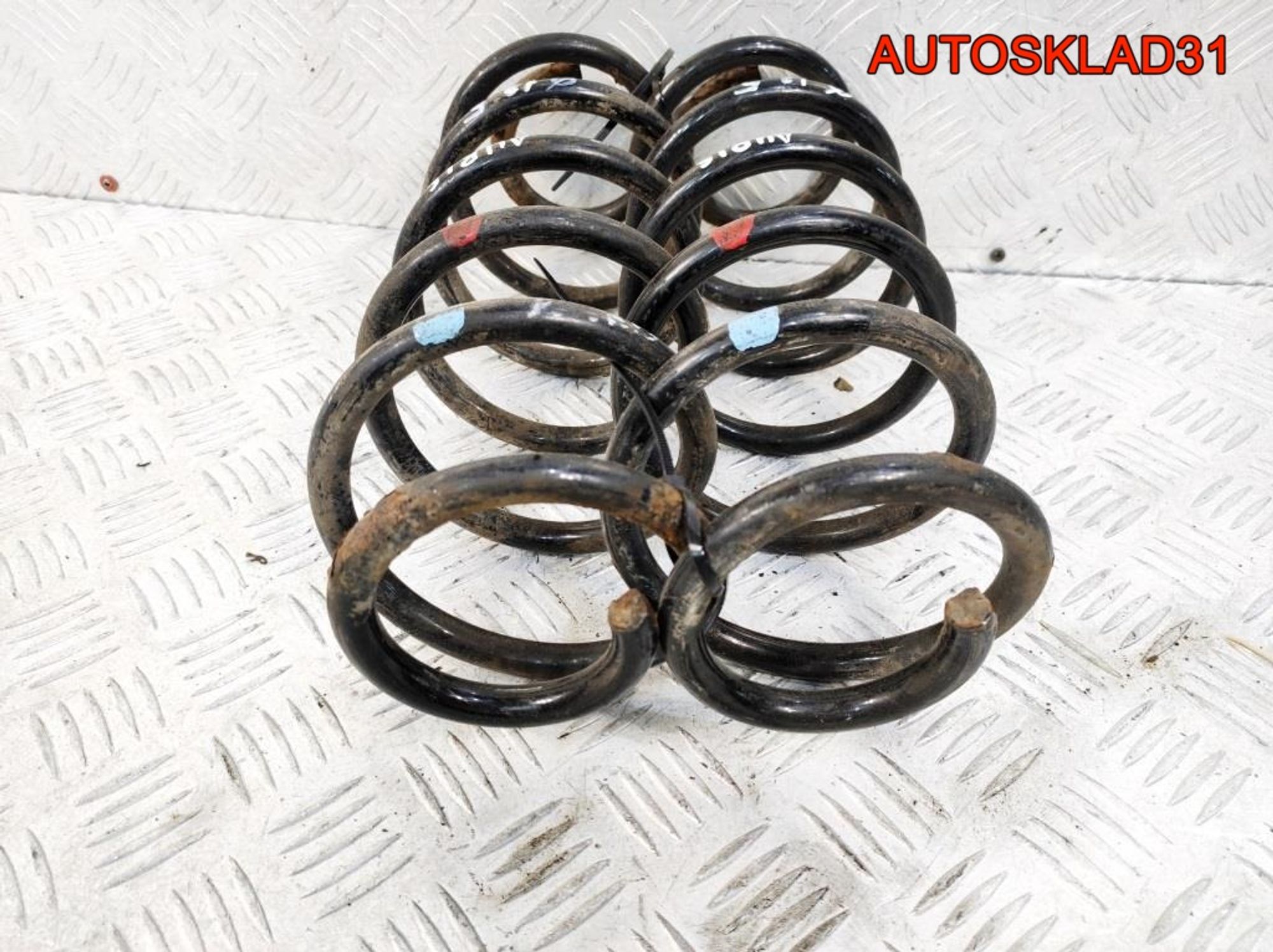Пружина задняя Toyota Auris E15 4823112A50, 2500 рублей, Дубовое