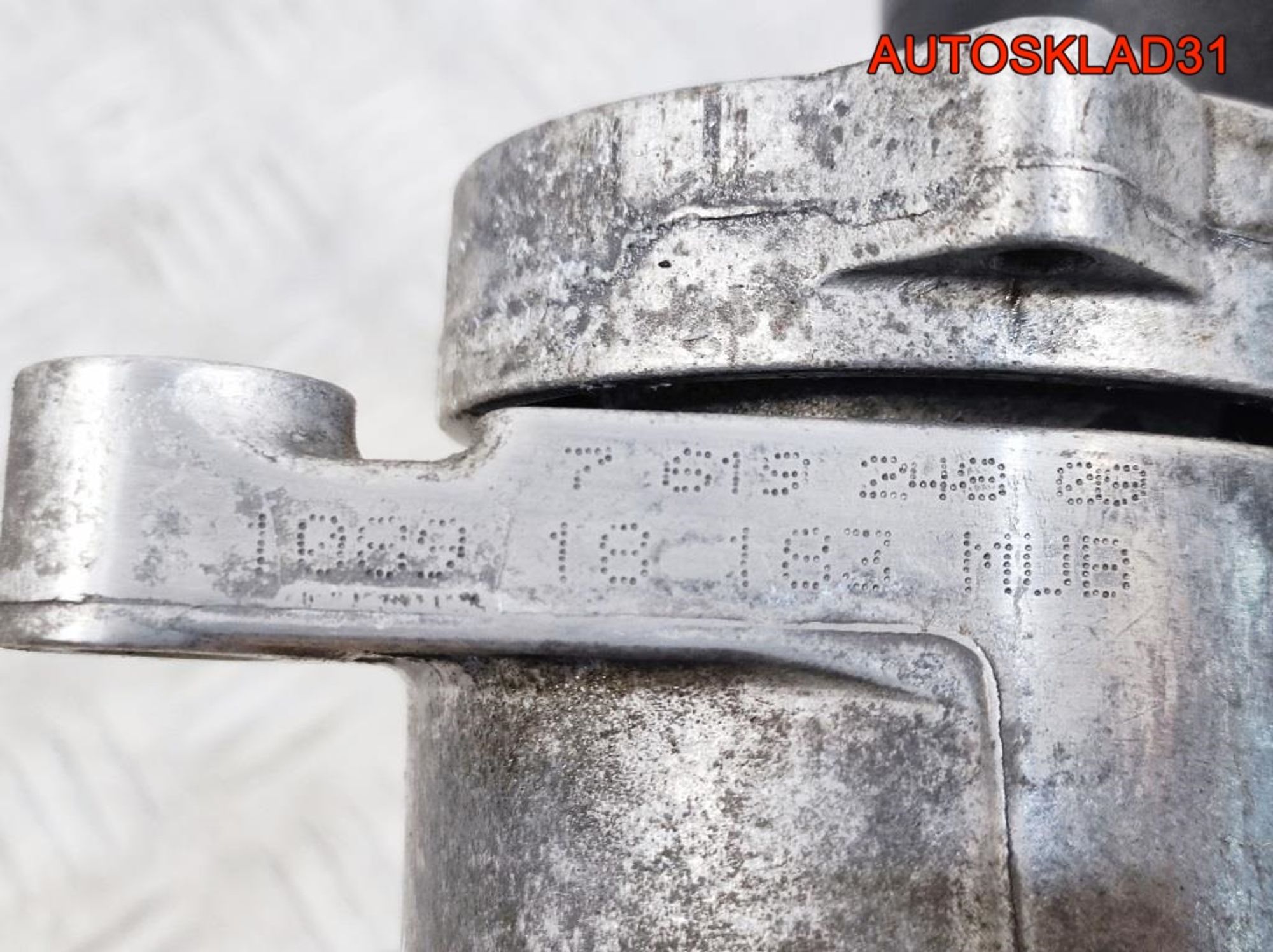 Натяжитель ремня BMW F30 2,0 B47D20A 11287619248, 500 рублей, Дубовое