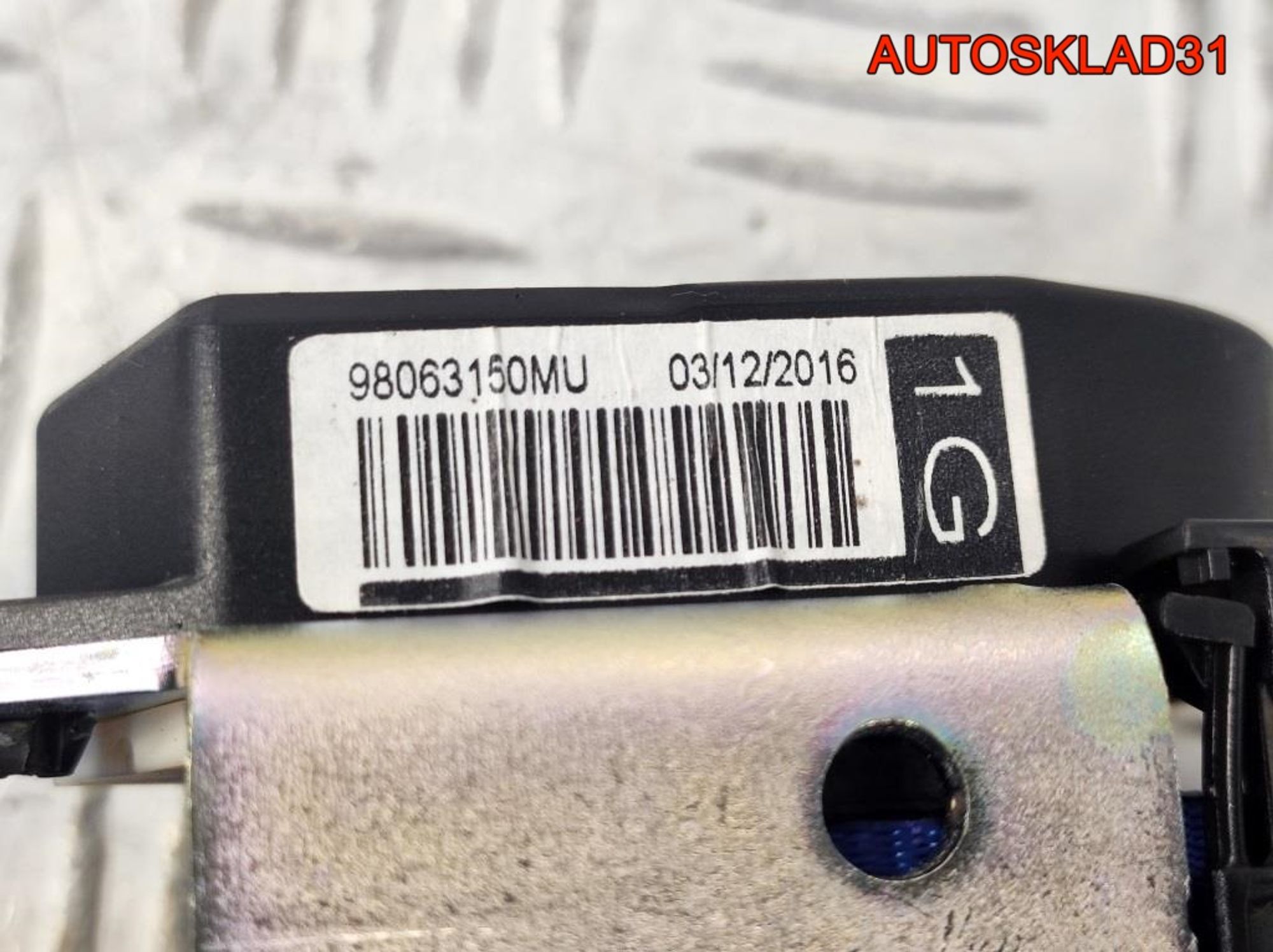 Ремень безопасности передний левый Peugeot 208, 4100 рублей, Дубовое