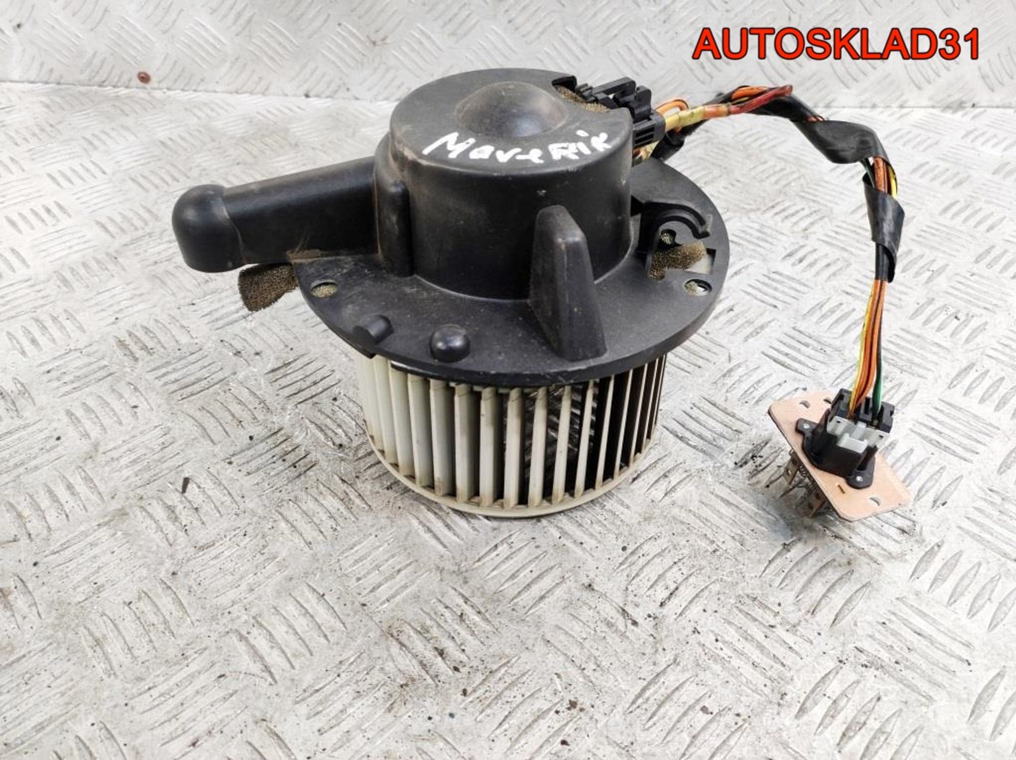 Моторчик отопителя с резистором Ford Maverick 2 5L8H19D691AA, 6300 рублей, Дубовое