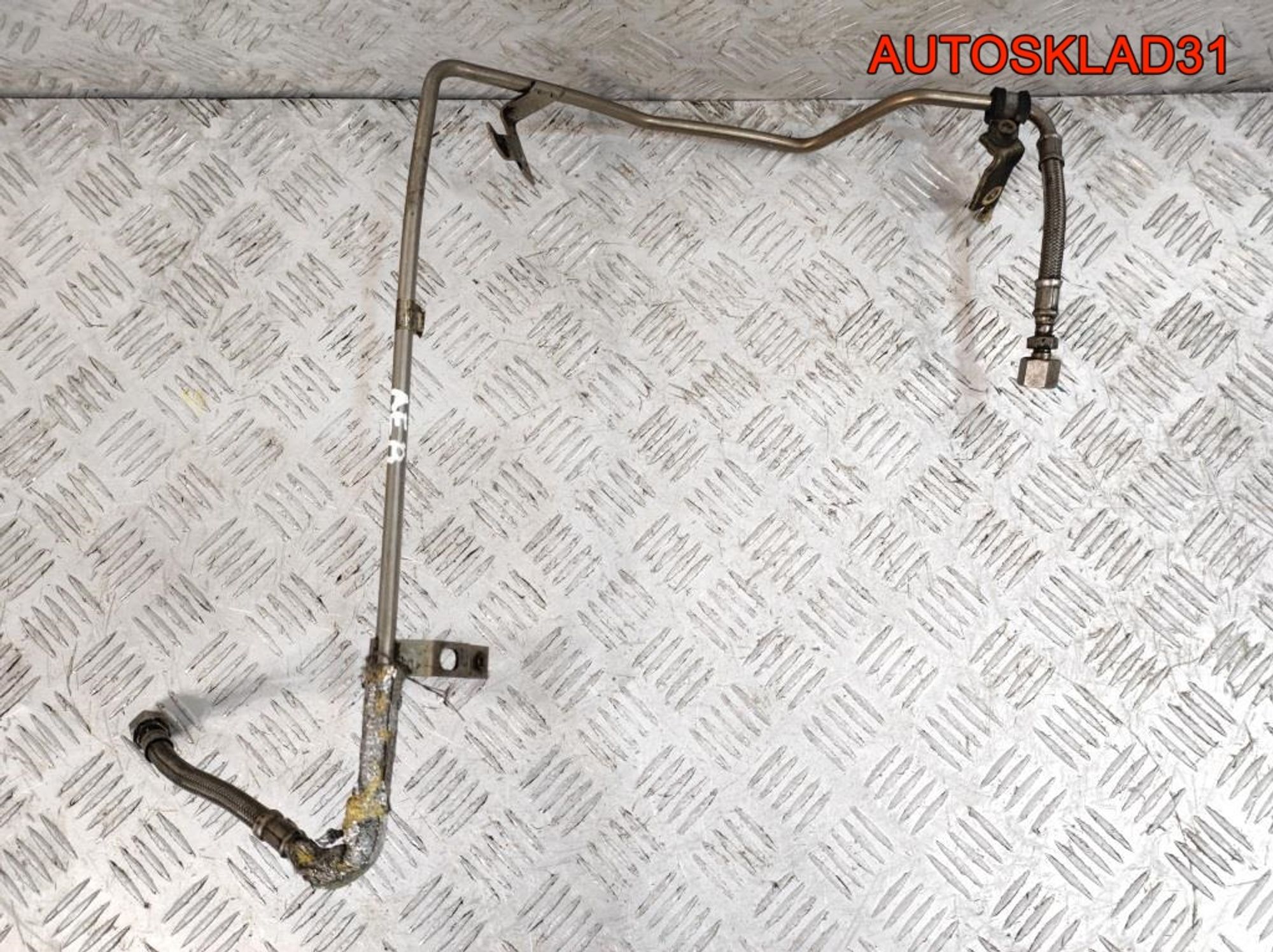 Трубка турбины Audi A6 C5 1,8 AEB Турбо 058145778, 2500 рублей, Дубовое