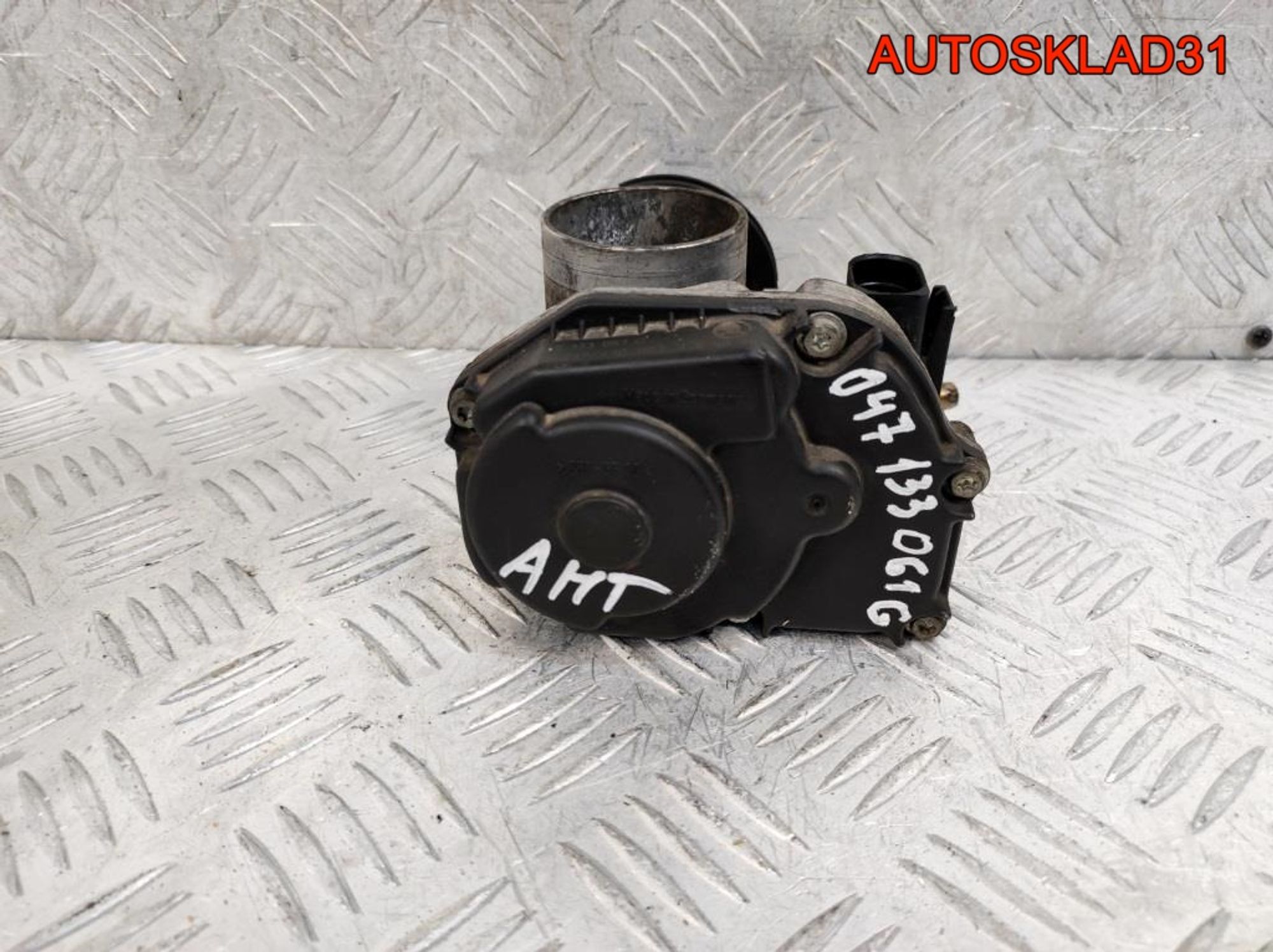 Заслонка дроссельная VW Lupo 1.0 AHT 047133061G, 4500 рублей, Дубовое
