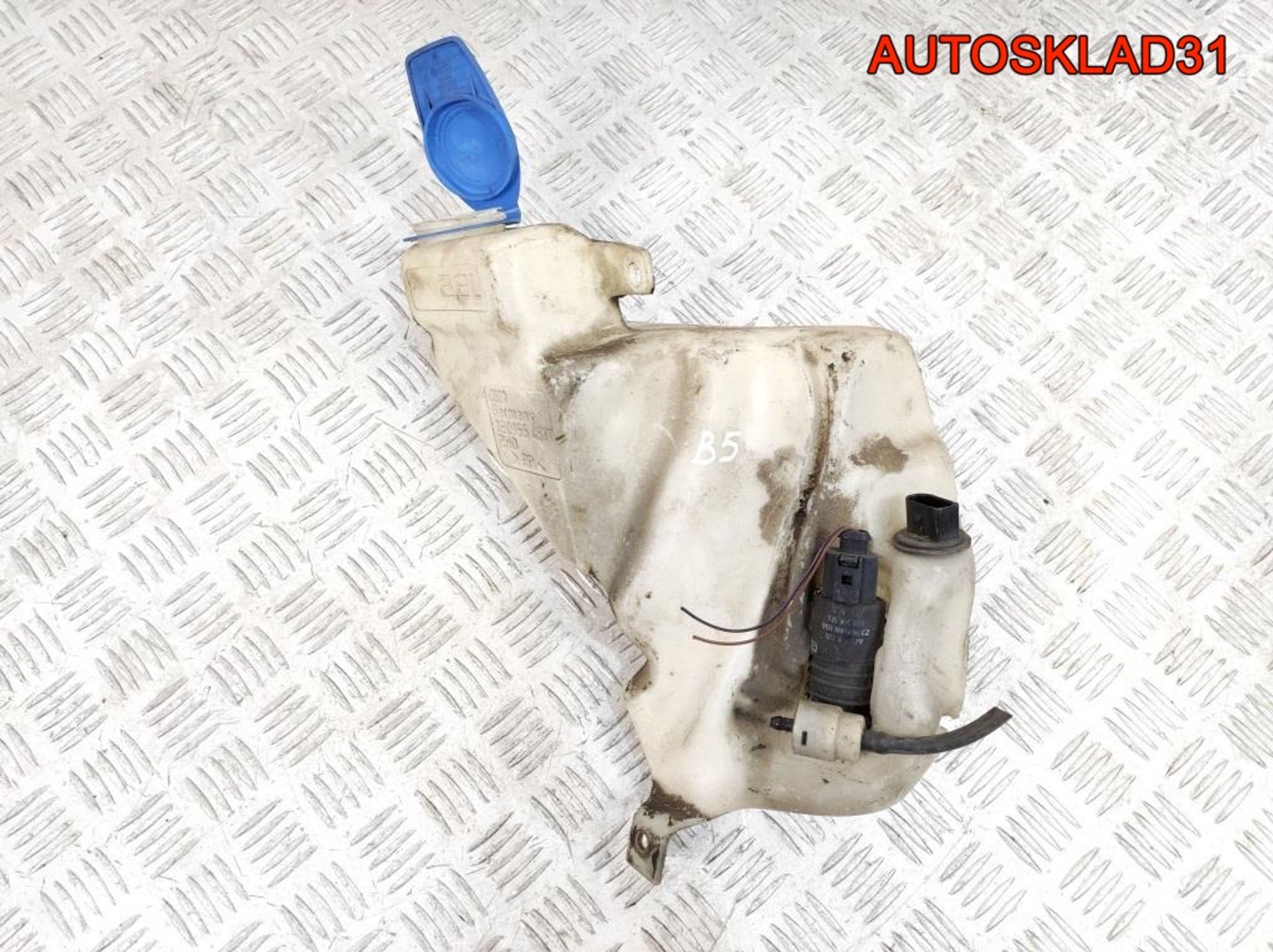 Бачок омывателя VW Passat B5 3B0955453T, 2500 рублей, Дубовое