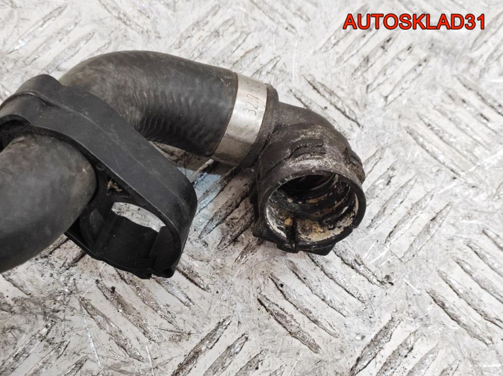 Шланг системы охлаждения VW Passat B5 1,9 AWX Дизель 3B0819372A, 1000 рублей, Дубовое