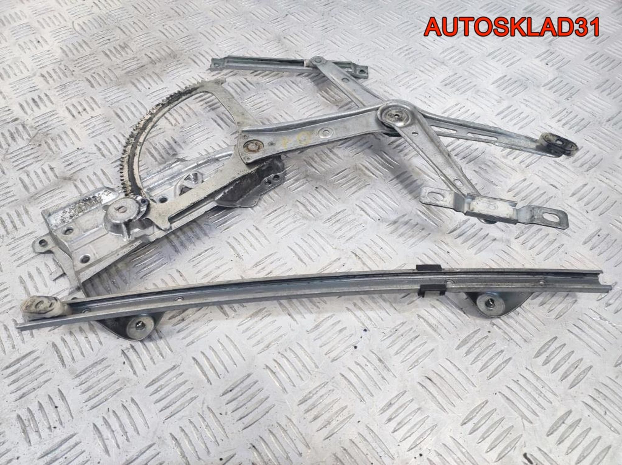 Стеклоподъемник перед правый Opel Astra H 13100418, 2100 рублей, Дубовое