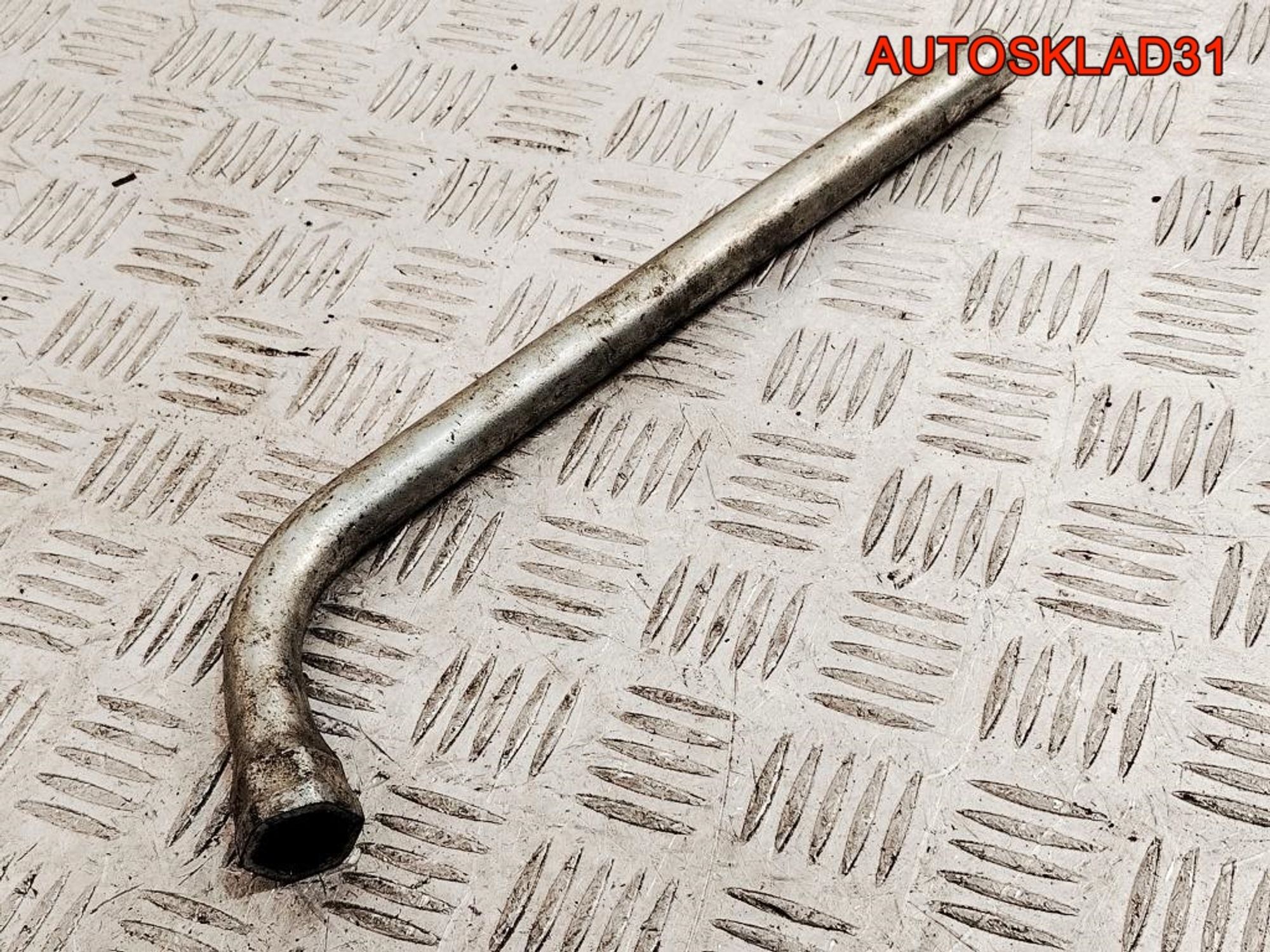 Ключ баллонный Volkswagen Sharan 7M3012219, 700 рублей, Дубовое