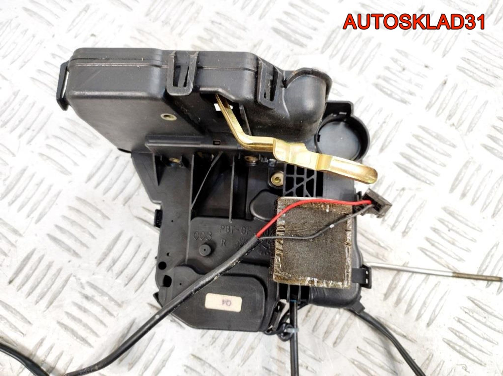 Замок двери перед правой MercedeS W203 A2037200435, 2800 рублей, Дубовое