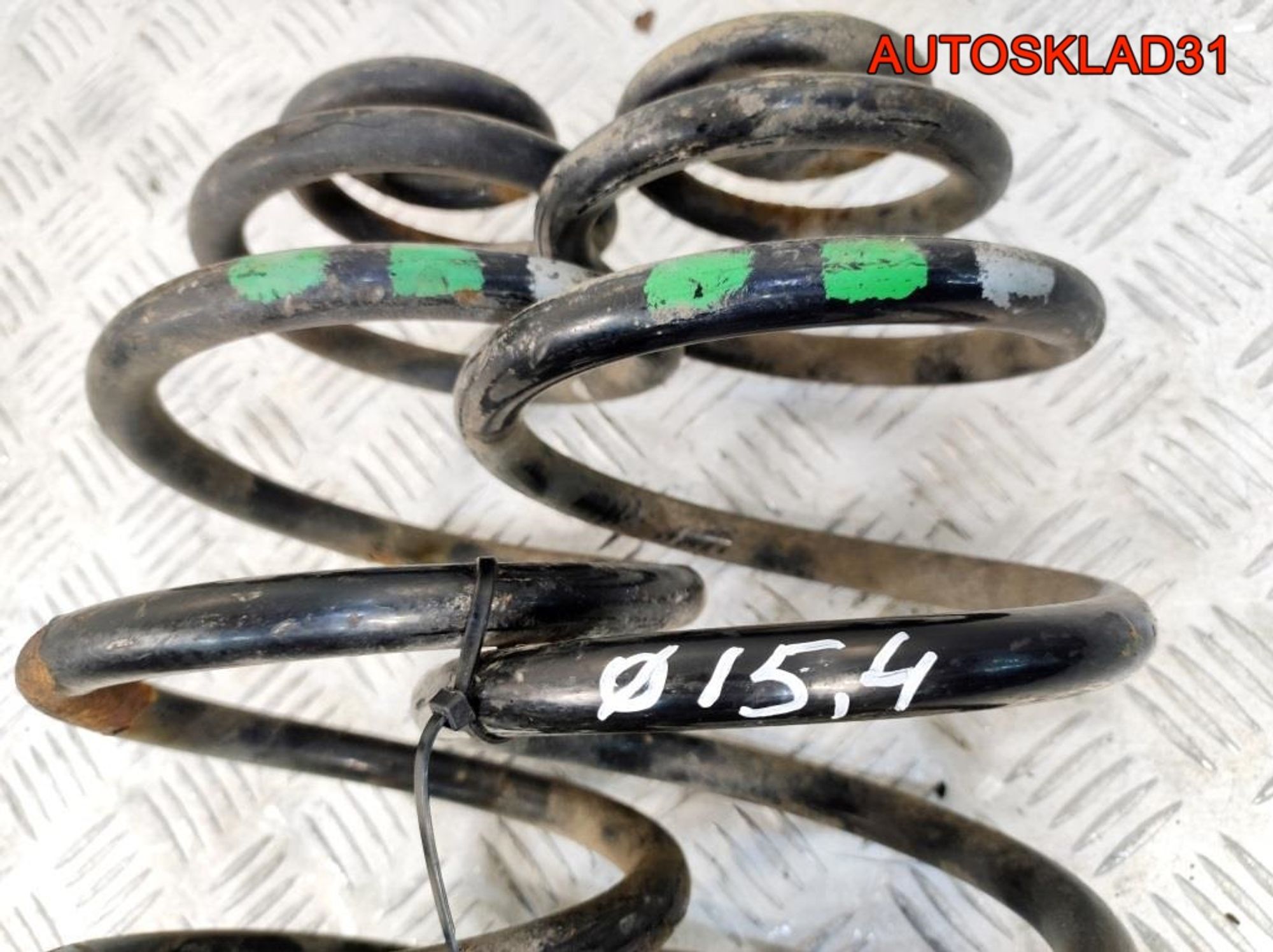 Пружина задняя VW Passat B5 4B0511115D Combi, 1800 рублей, Дубовое