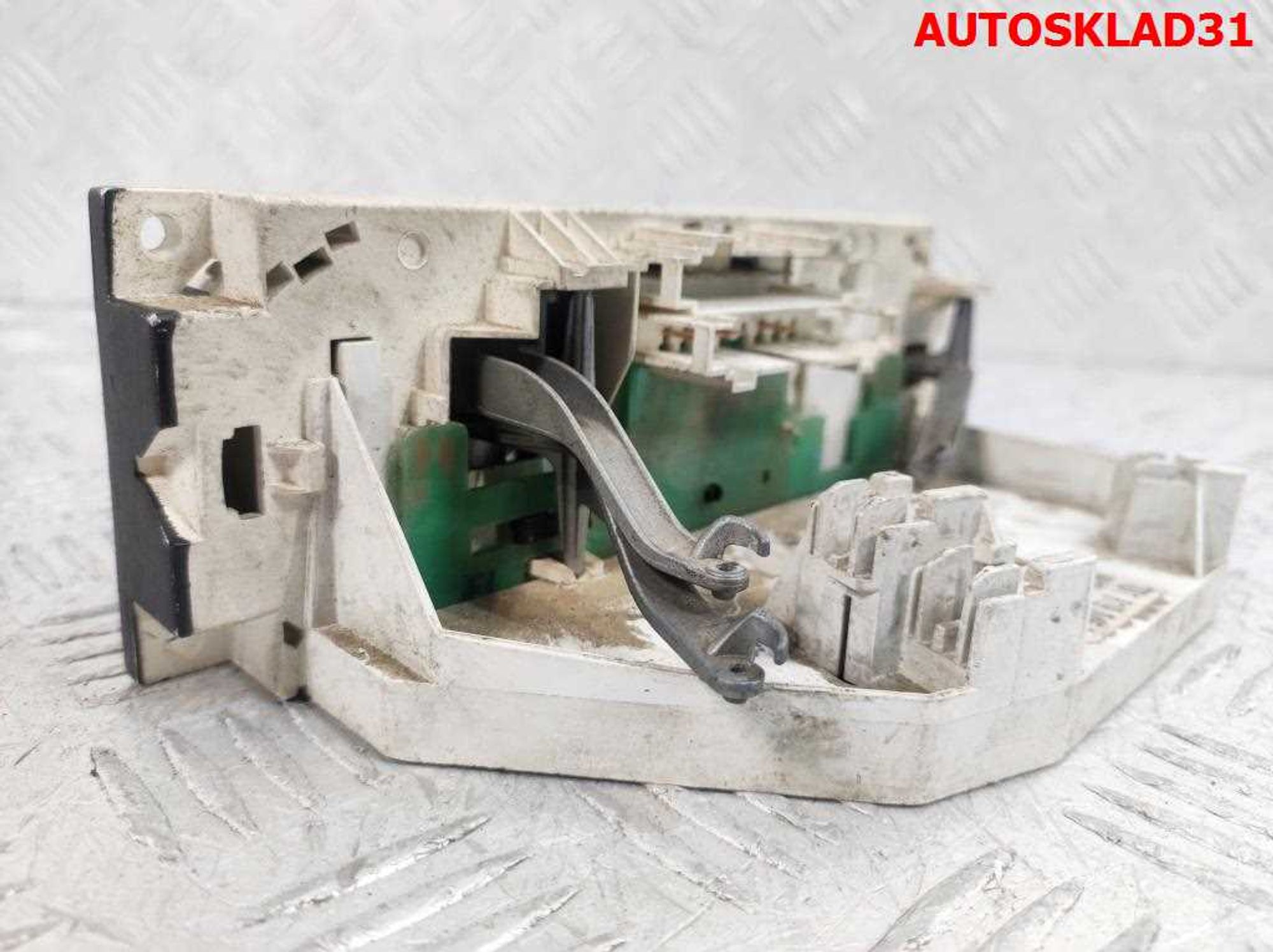 Блок управления отопителем Volkswagen 7D1819045L, 3500 рублей, Дубовое