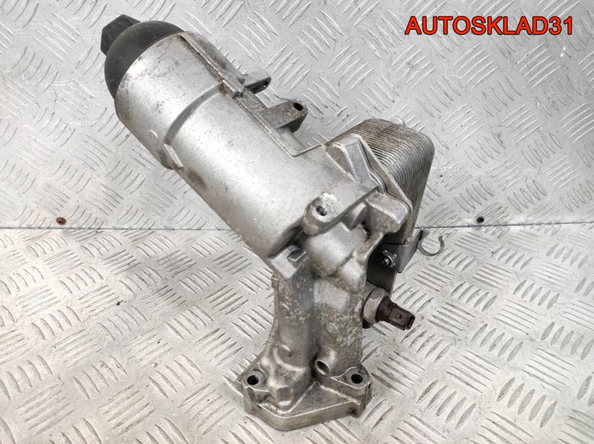 Корпус масляного фильтра BMW E90 3,0 M57 7788453, 3200 рублей, Дубовое