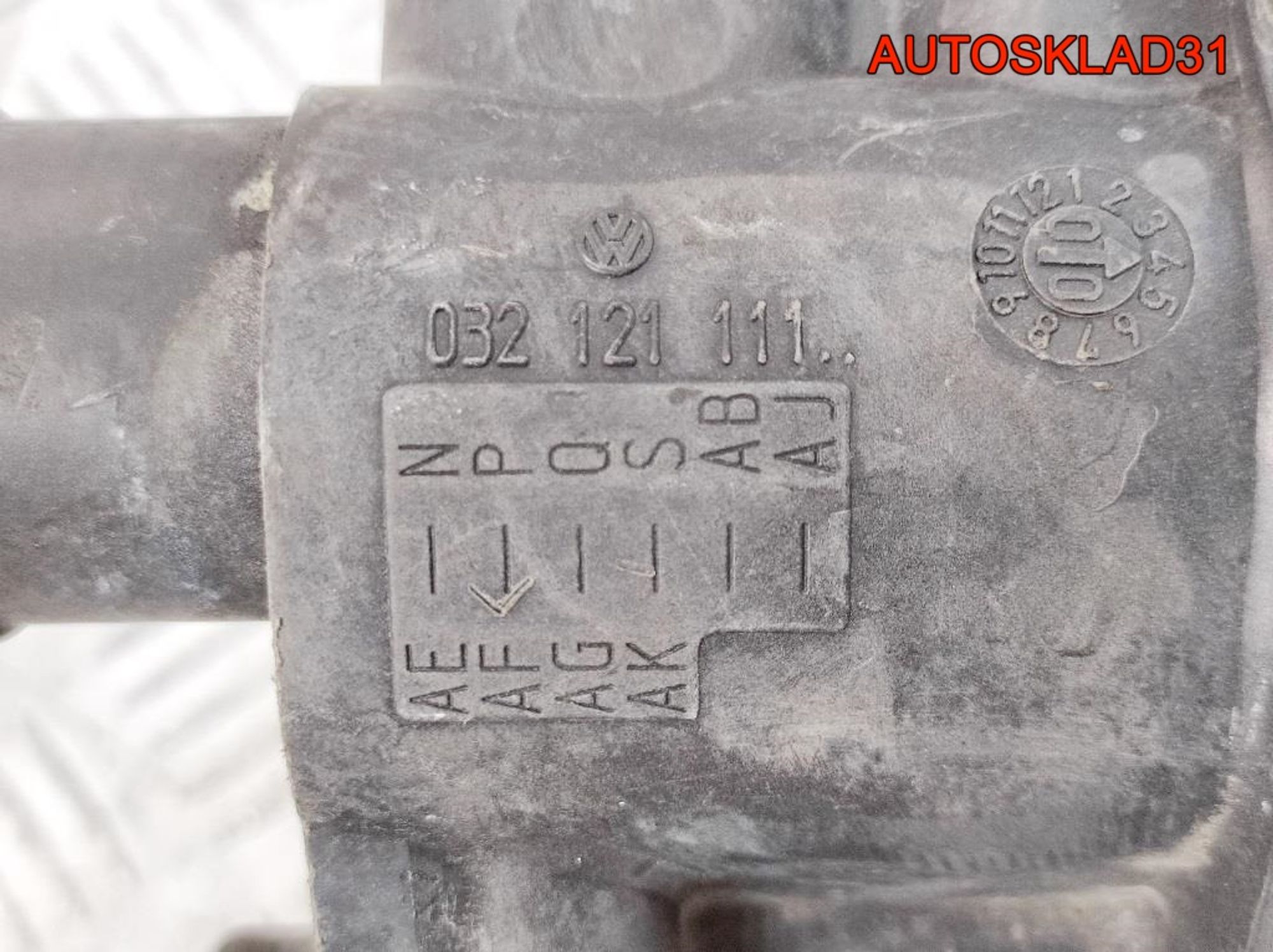 Корпус термостата Skoda Fabia 1,4 Бензин 032121111AF, 900 рублей, Дубовое