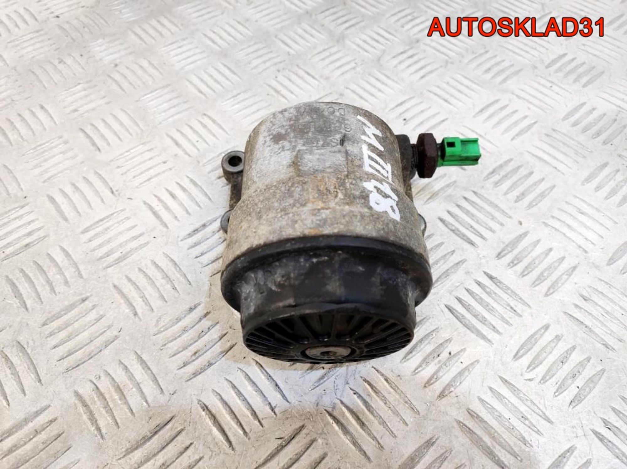 Корпус масляного фильтра Ford Mondeo 3 1S7G6884BD, 1700 рублей, Дубовое