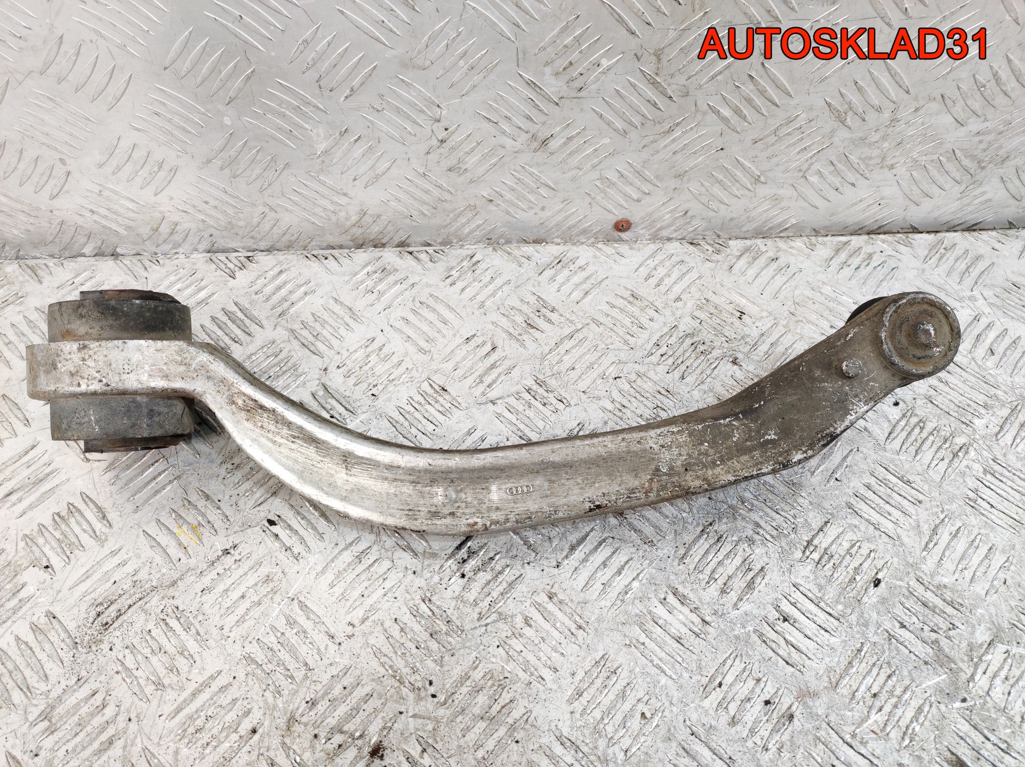 Рычаг передний правый нижний Audi A6 C5 4D0407696J, 1500 рублей, Дубовое