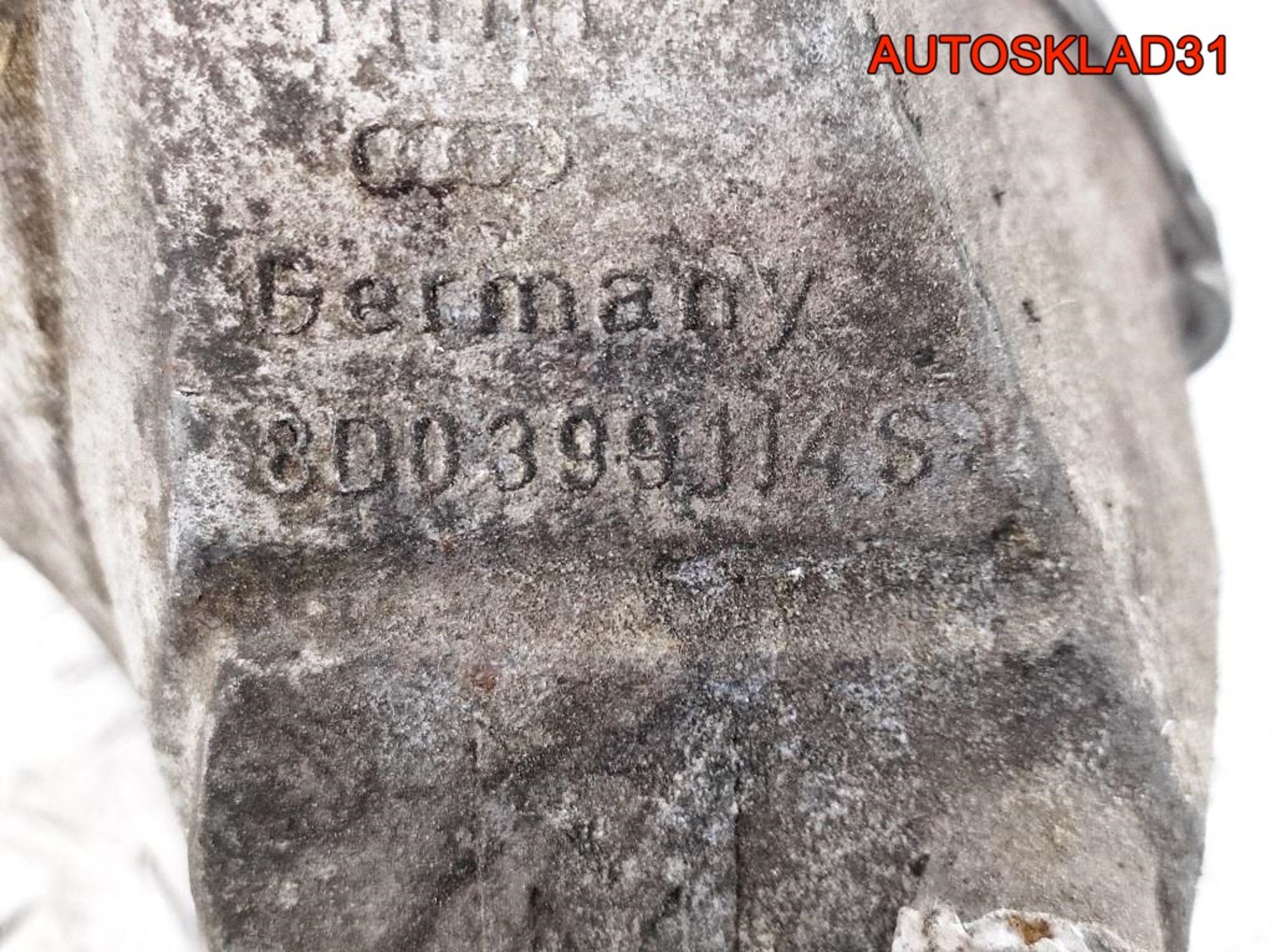 Кронштейн МКПП правый VW Passat B5 8D0399114S, 1500 рублей, Дубовое