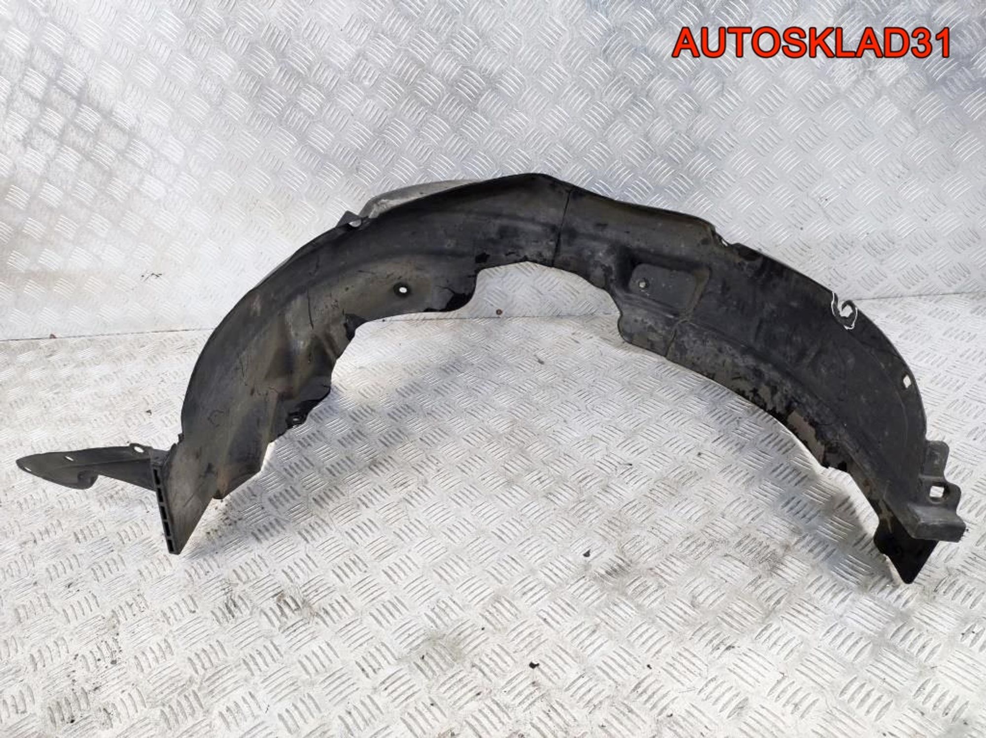 Локер передний левый Kia Ceed 868151H000, 2900 рублей, Дубовое