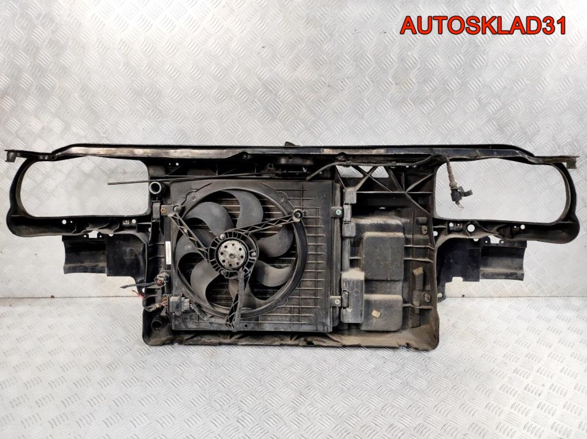 Панель передняя Голая VW Golf 4 1J0805594 Бензин без кондиционера, 4500 рублей, Дубовое