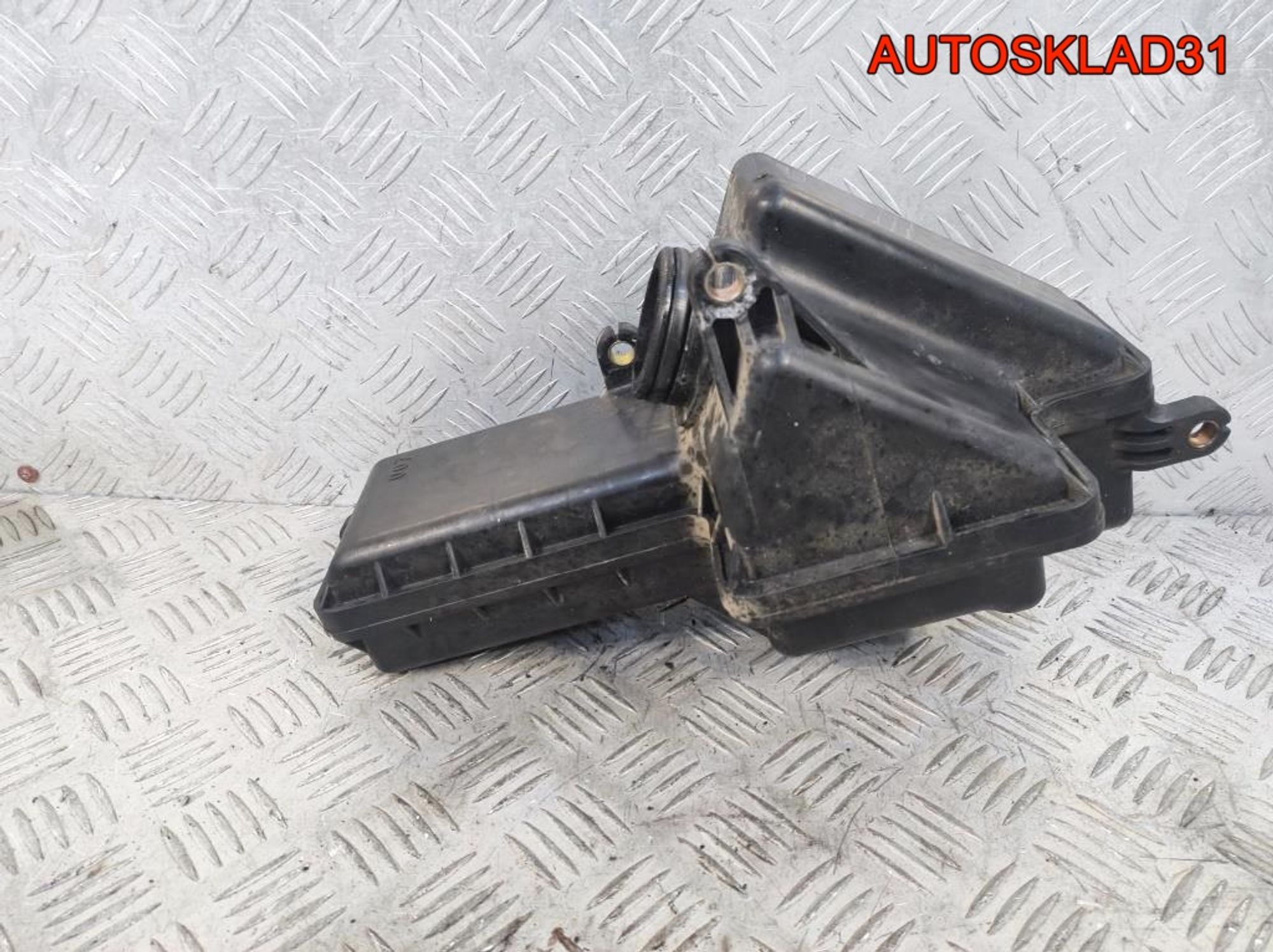Резонатор Mitsubishi Carisma DA 1.8 4G93 MD349591, 900 рублей, Дубовое