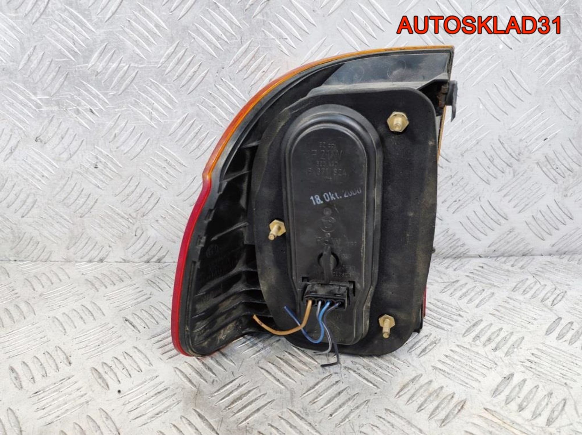 Фонарь задний правый BMW E39 63216900214 Универсал, 1700 рублей, Дубовое