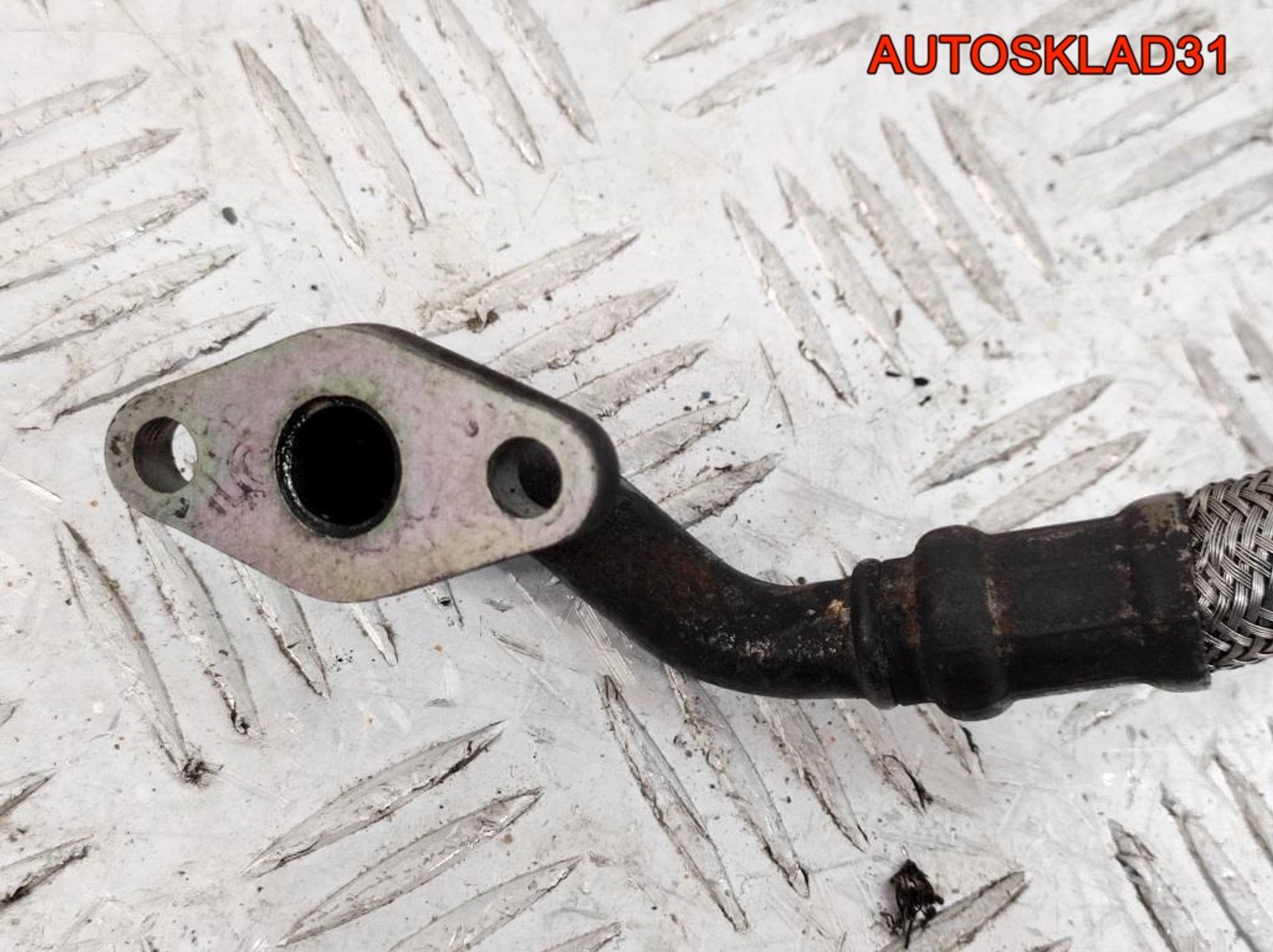 Трубка турбины VW Passat B5 1,9 AFN Дизель 028145736T, 1700 рублей, Дубовое