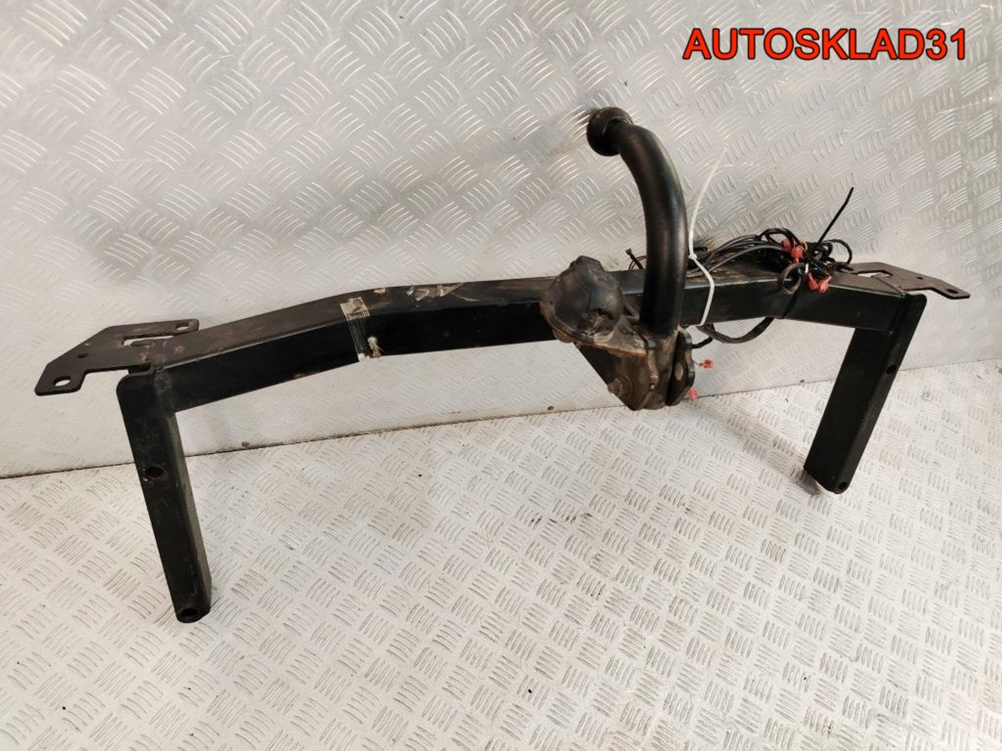 Фаркоп со съёмным крюком Audi A4 B5 Combi, 12000 рублей, Дубовое