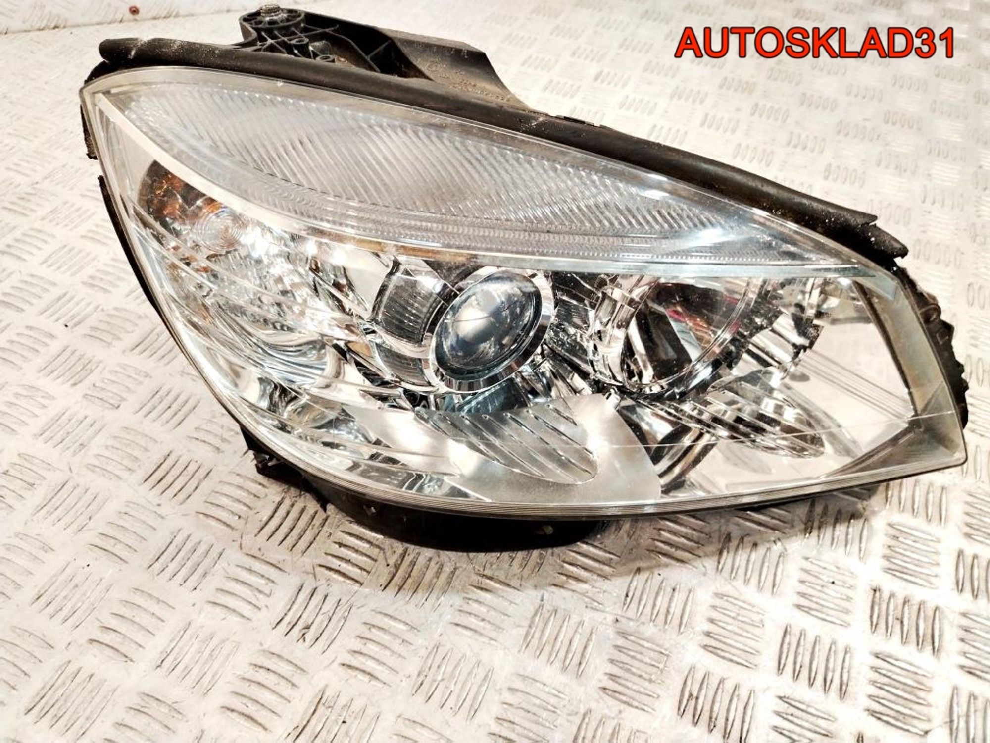 Фара правая Mercedes Benz W204 A2049065203, 18000 рублей, Дубовое