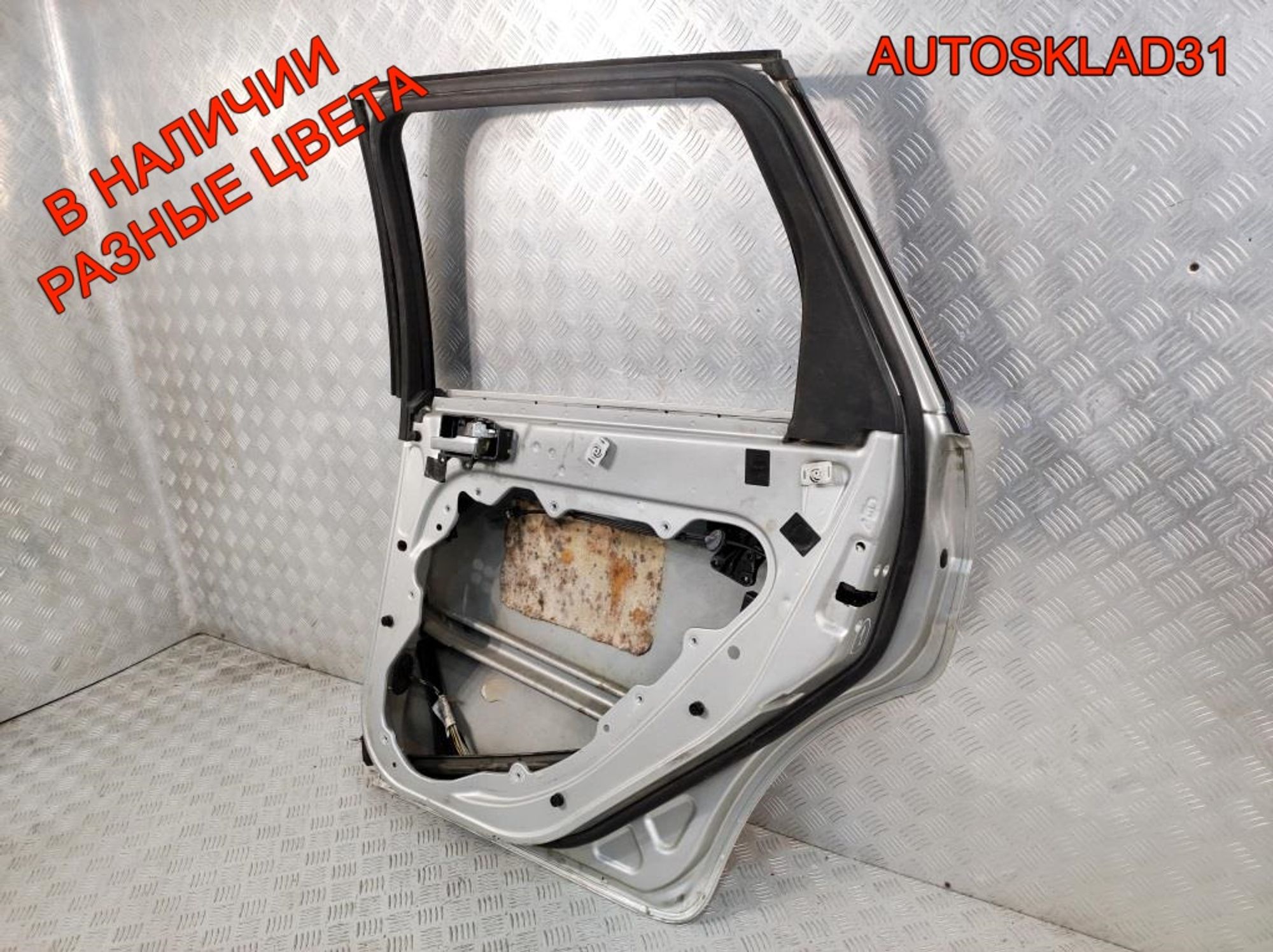Дверь задняя правая Ford Focus 2 1702418 Combi Рест, 10000 рублей, Дубовое