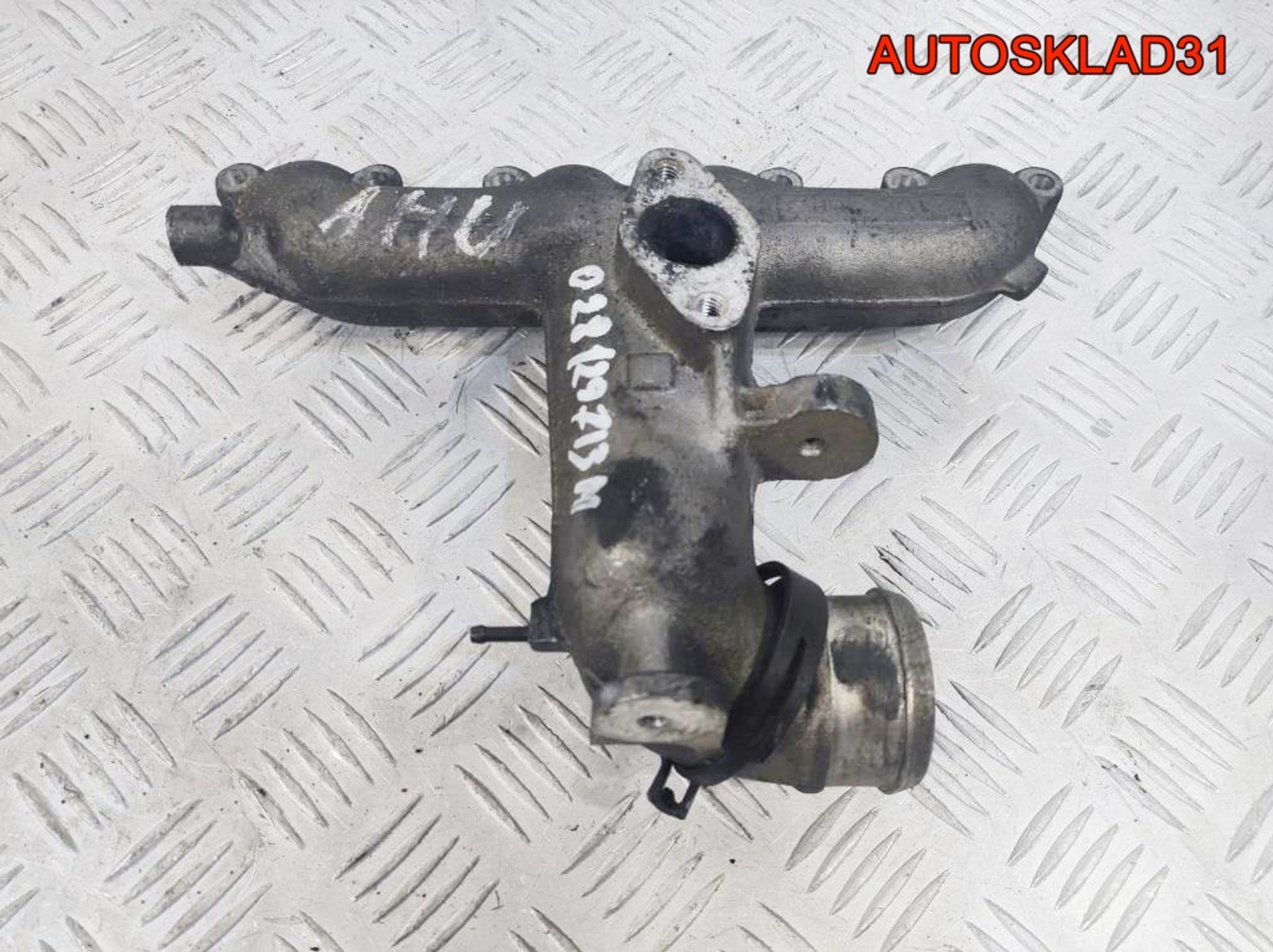 Коллектор впускной VW Golf 3 1,9 AHU 028129713N, 1300 рублей, Дубовое