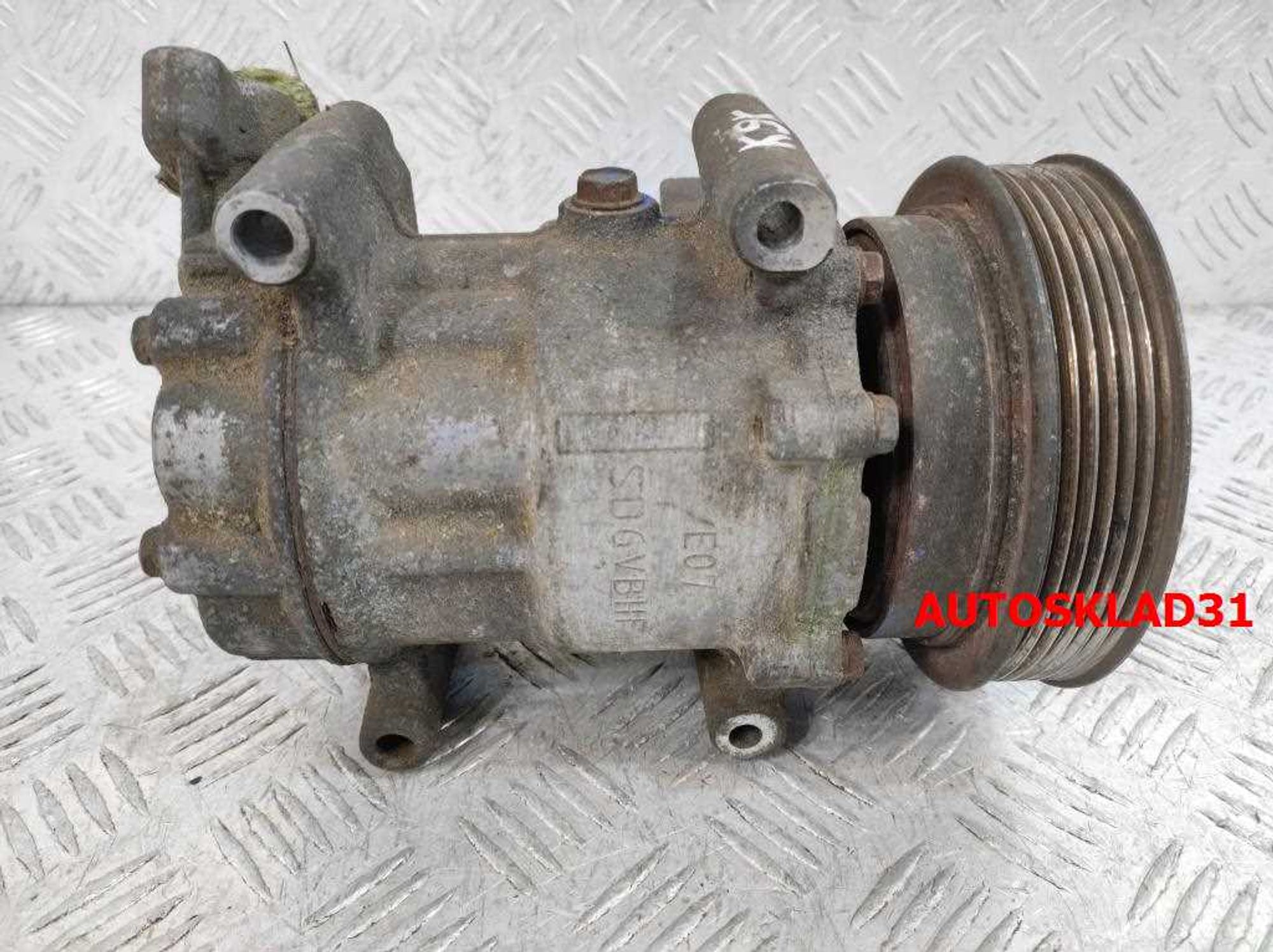 Компрессор кондиционера Nissan Note E11 1,5 K9K276 8200866437, 7000 рублей, Дубовое