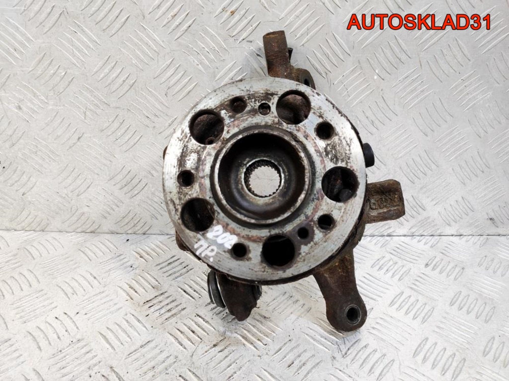 Кулак поворотный задний правый MercedesBenz W202, 2900 рублей, Дубовое