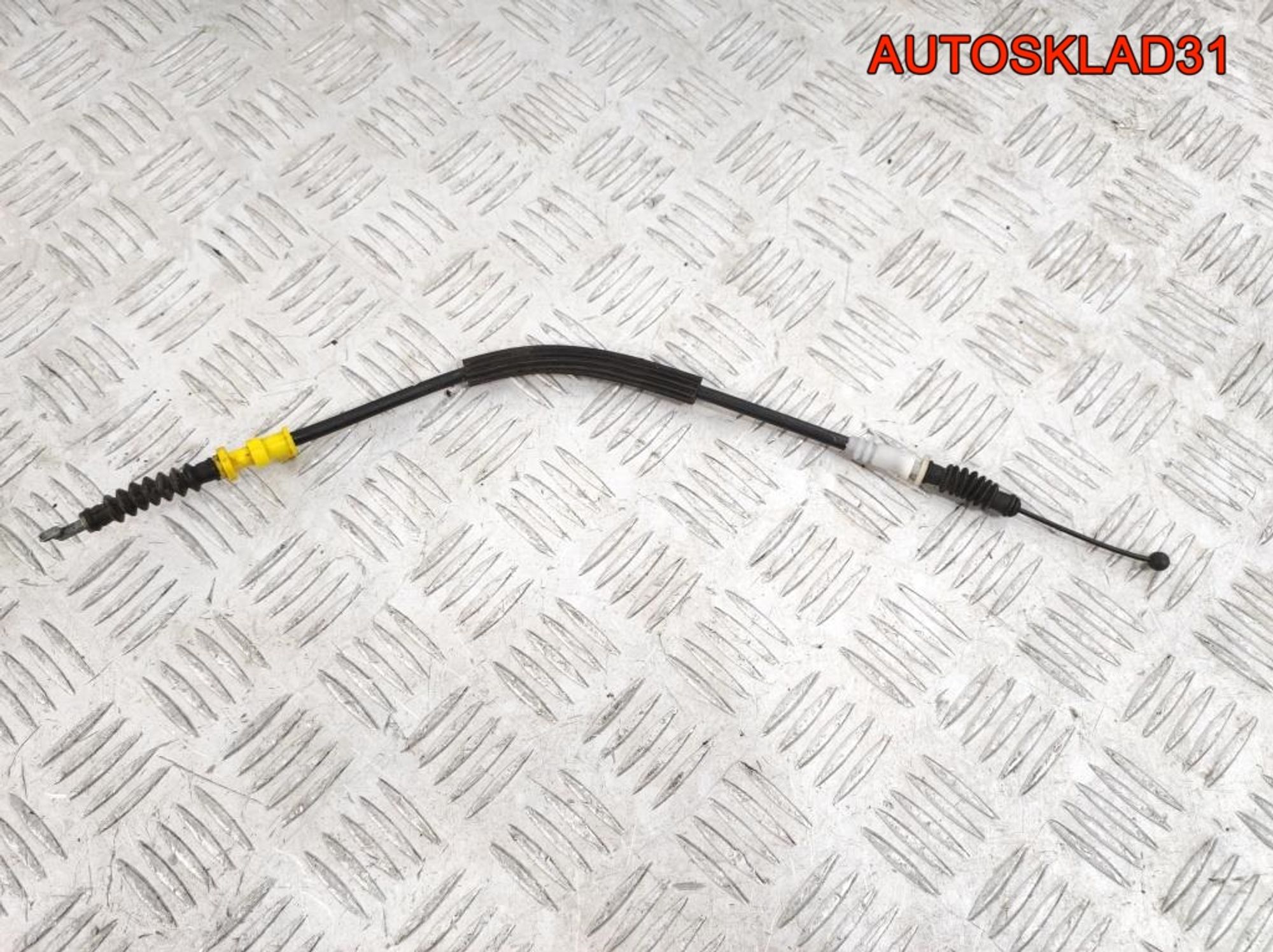 Трос открывания двери Audi A6 C7 4G 4H0837099A, 1000 рублей, Дубовое