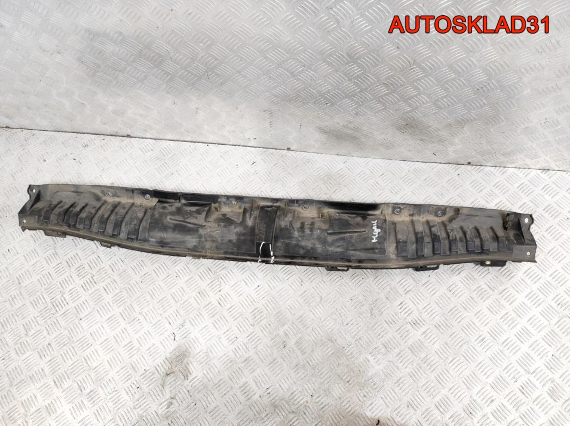 Решетка стеклоочистителя Renault Megane 3 668101847R, 900 рублей, Дубовое