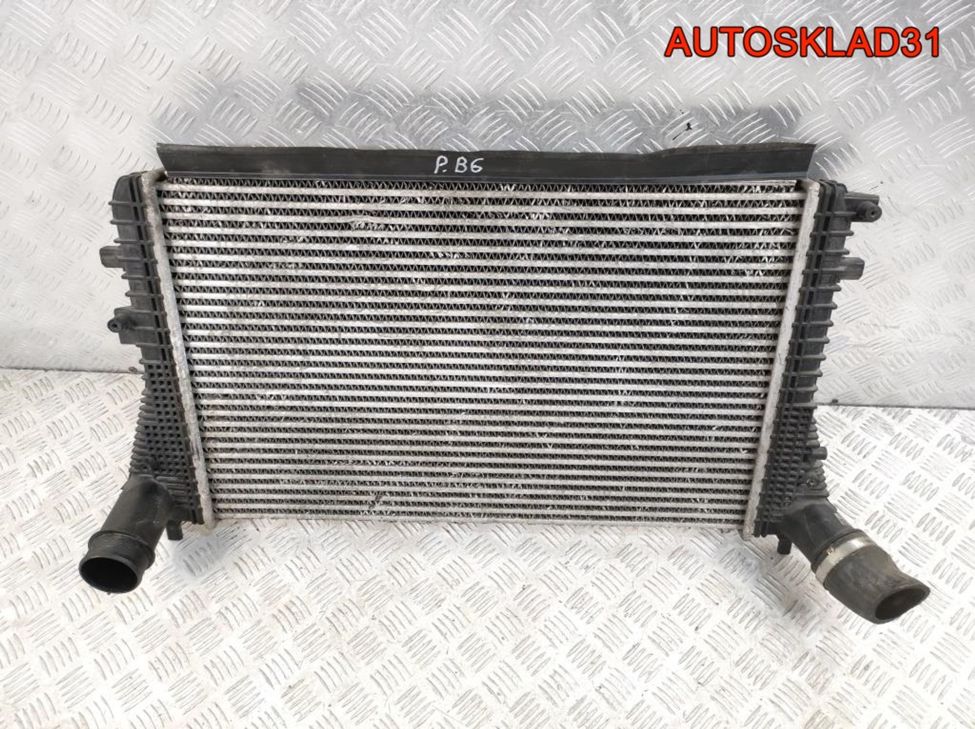 Интеркулер VW Passat B6 2,0 Дизель 3C0145805AD, 4000 рублей, Дубовое