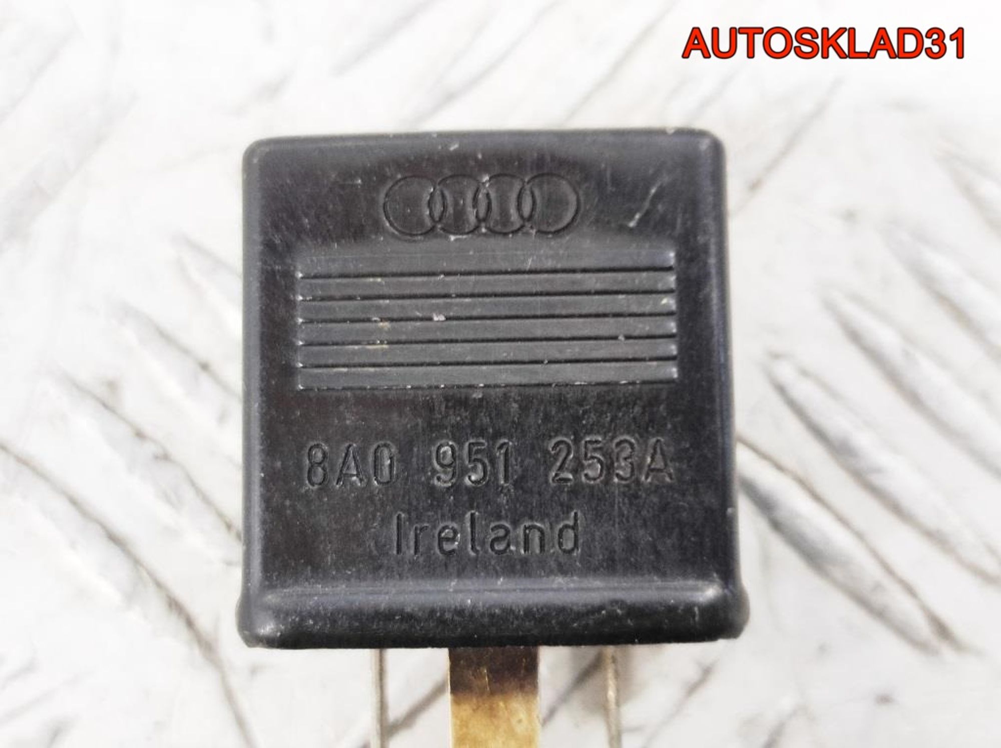 Реле стеклоподъёмников №203 Audi 100 C4 8A0951253A, 600 рублей, Дубовое