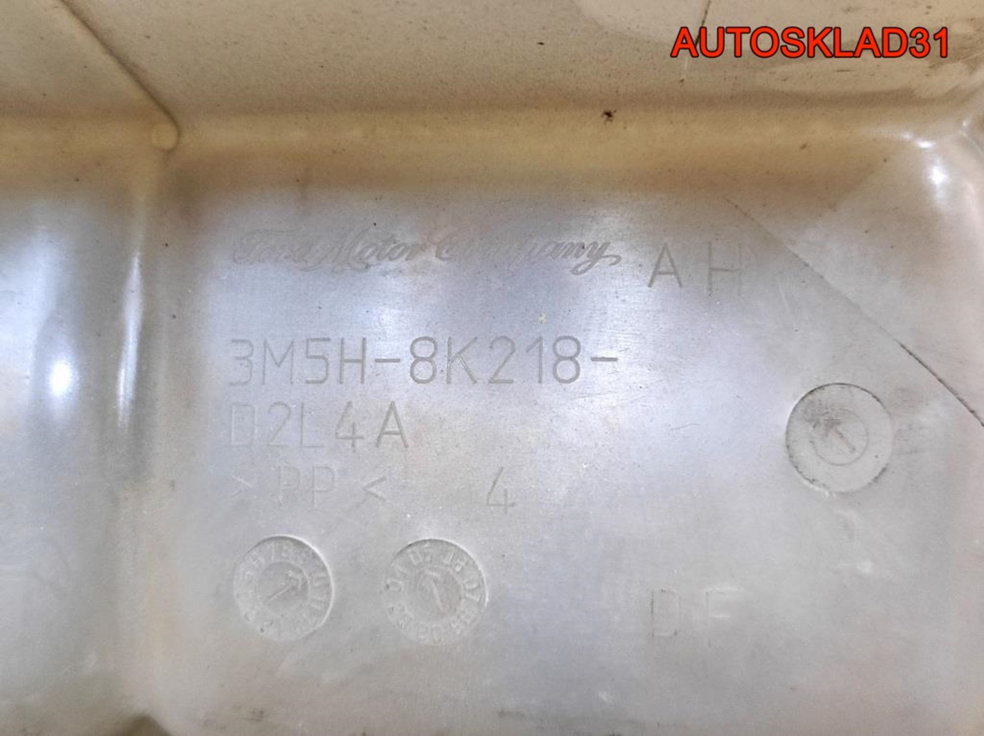 Бачок расширительный Ford Focus 2 3M5H8K218AH, 2000 рублей, Дубовое