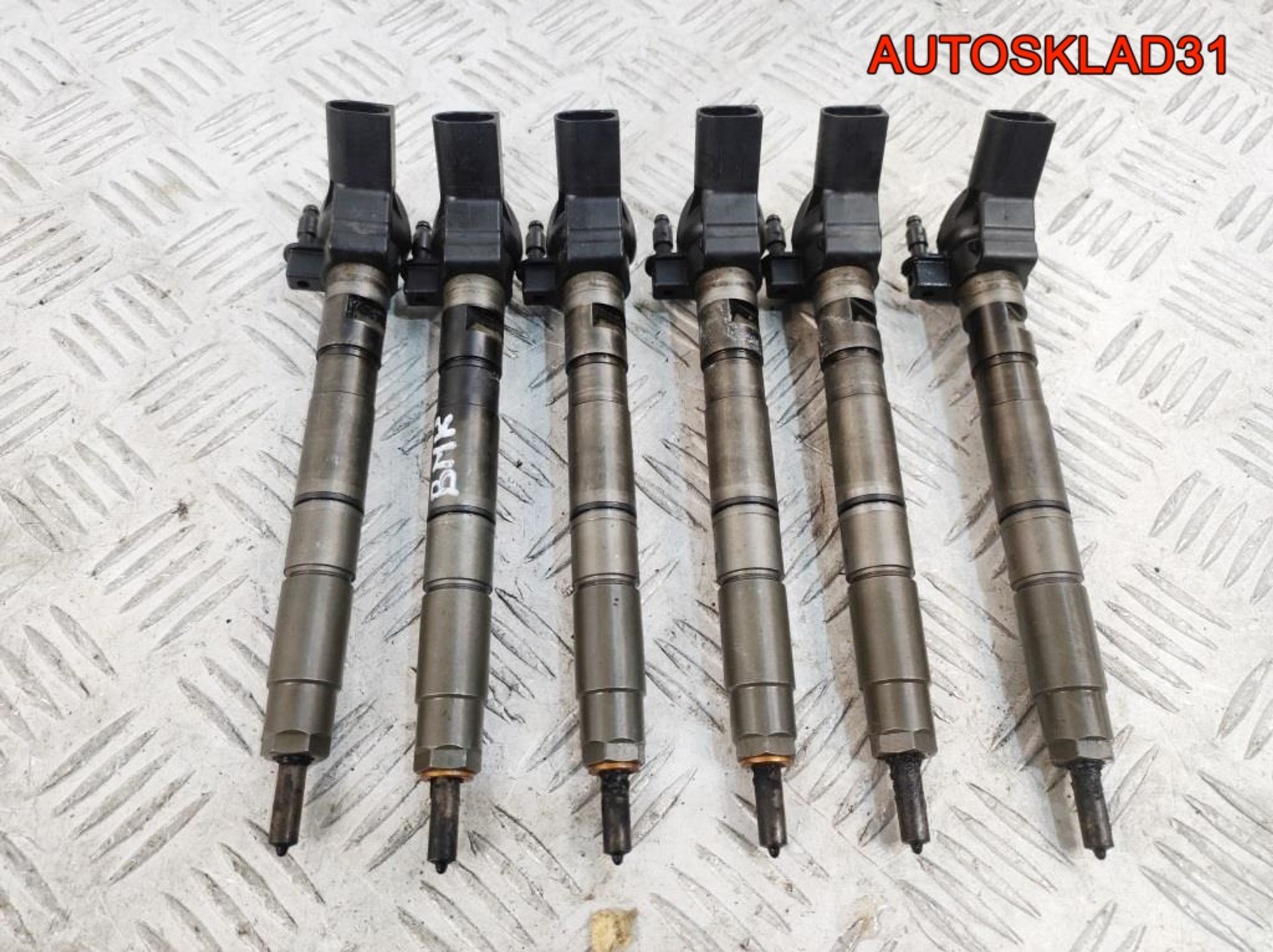 Форсунка дизельная Audi A6 C6 3.0 BMK 059130277AB, 12000 рублей, Дубовое