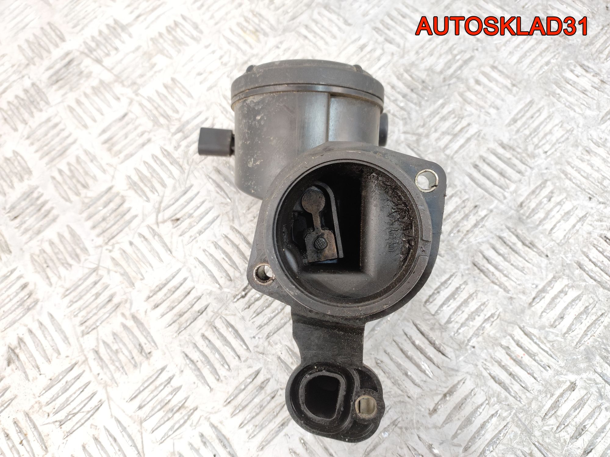 Маслоотделитель VW Polo 4 1,4 BBY Бензин 036103464AD, 1000 рублей, Дубовое