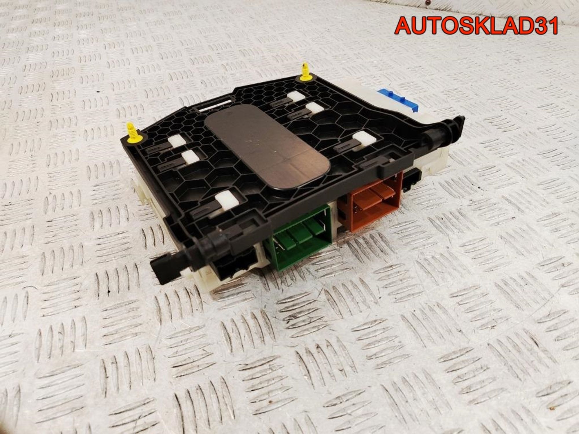 Блок предохранителей салонный Ford Mondeo 4 7G9T14A073DD, 2500 рублей, Дубовое