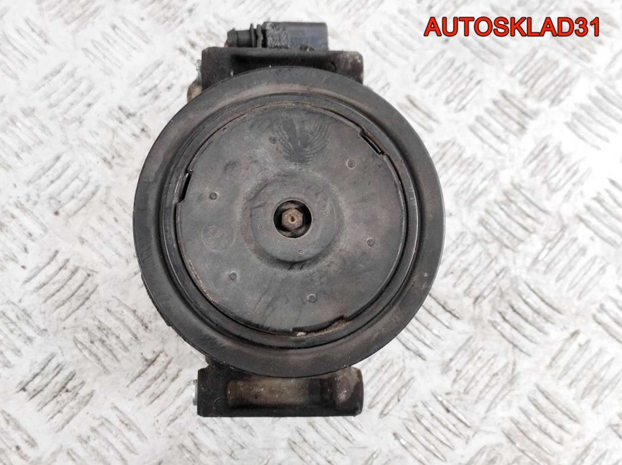 Компрессор кондиционера VW Touareg 3,0 Дизель 7L6820803Q, 15000 рублей, Дубовое