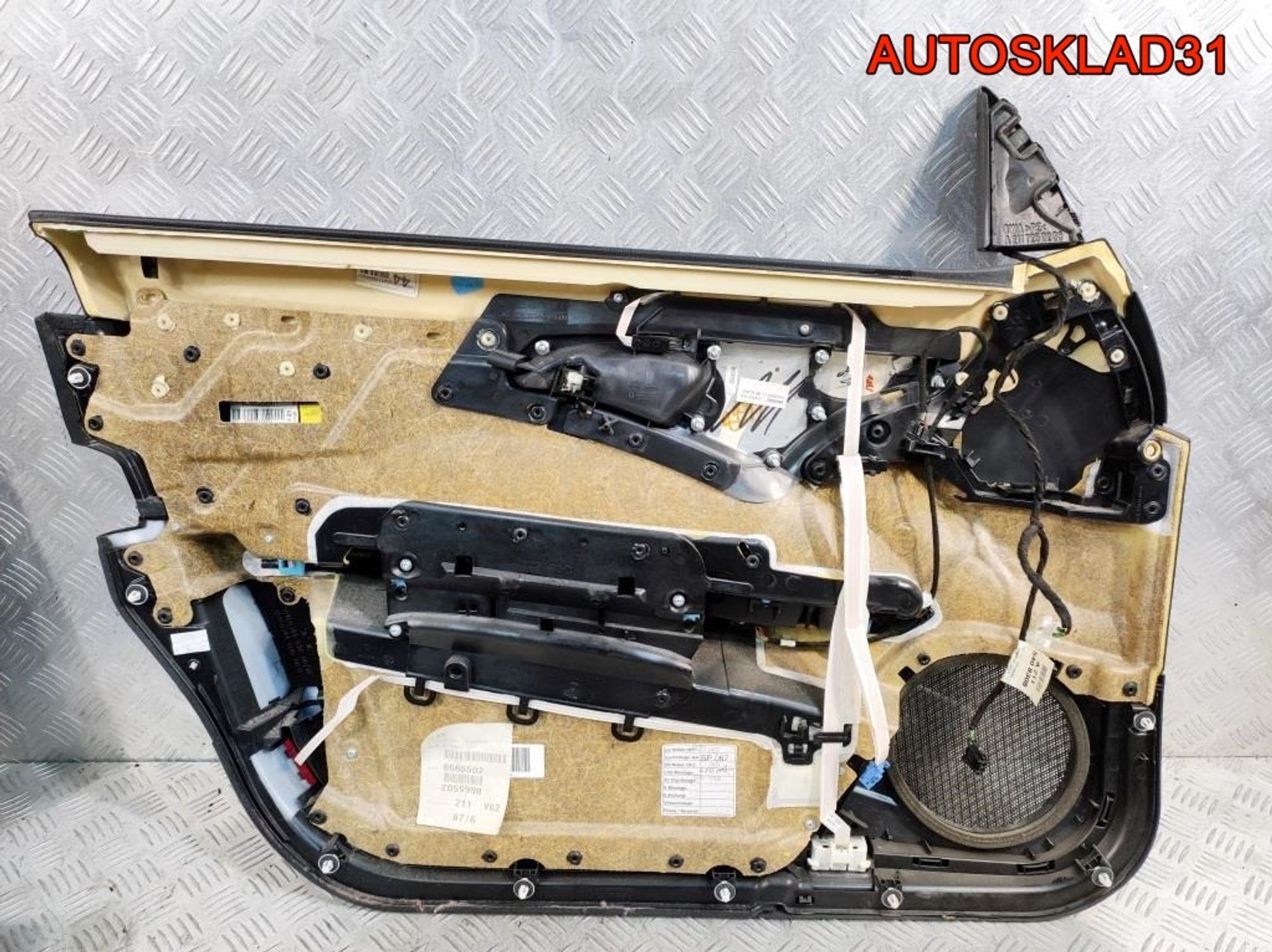 Обшивка дверей комплект Mercedes Benz W211 A2117206762, 9000 рублей, Дубовое