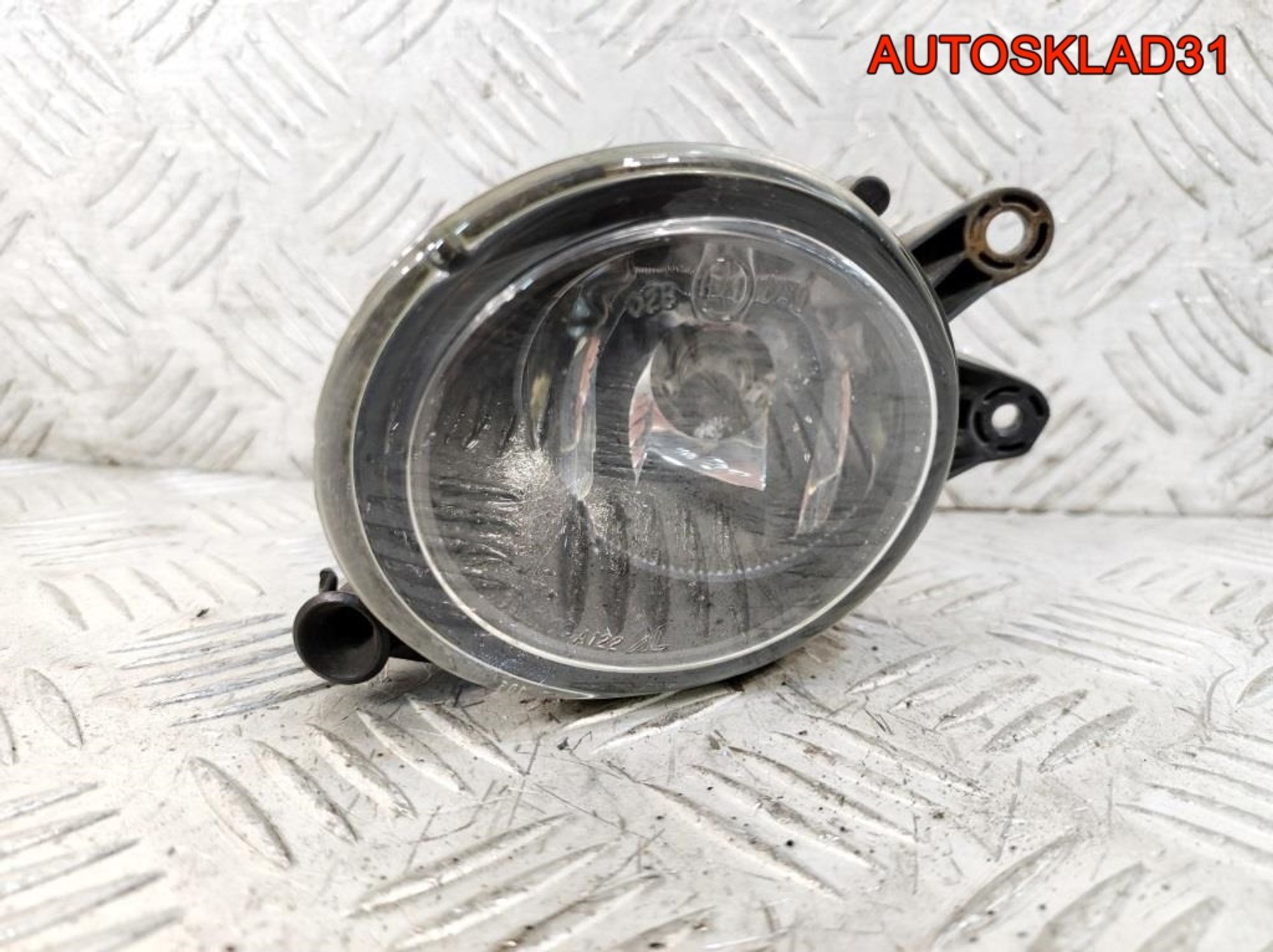 Фара противотуманная левая Audi A4 B6 8E0941699B, 1400 рублей, Дубовое