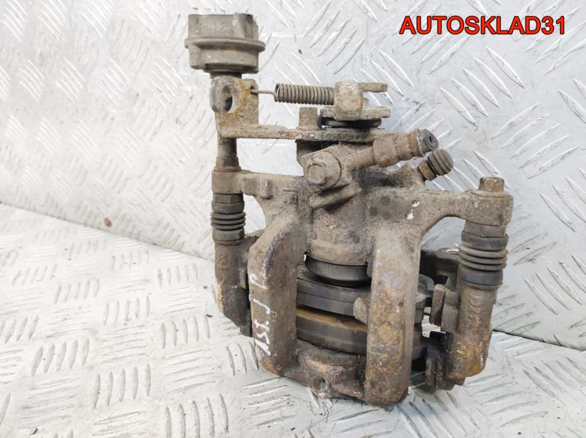 Суппорт тормозной задний правый Chevrolet Cruze, 4500 рублей, Дубовое