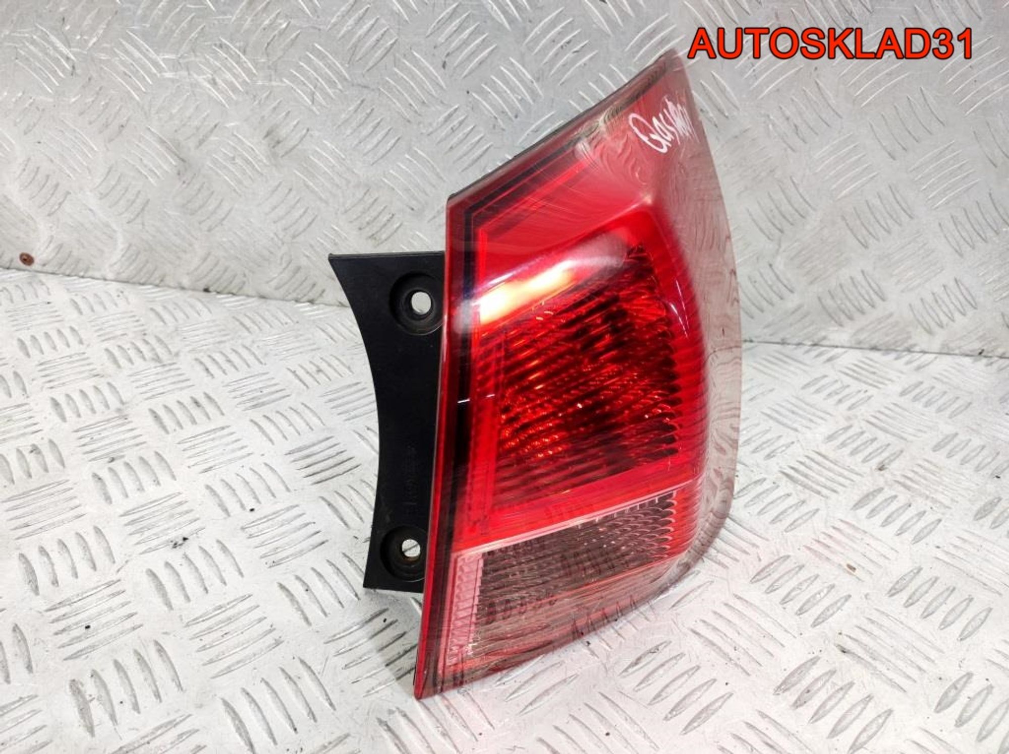 Фонарь задний правый Nissan Qashqai 26550JD000, 5400 рублей, Дубовое