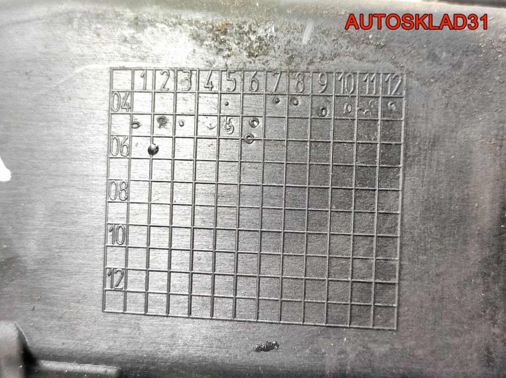 Кронштейн фар правый BMW E90 51117116708, 1400 рублей, Дубовое