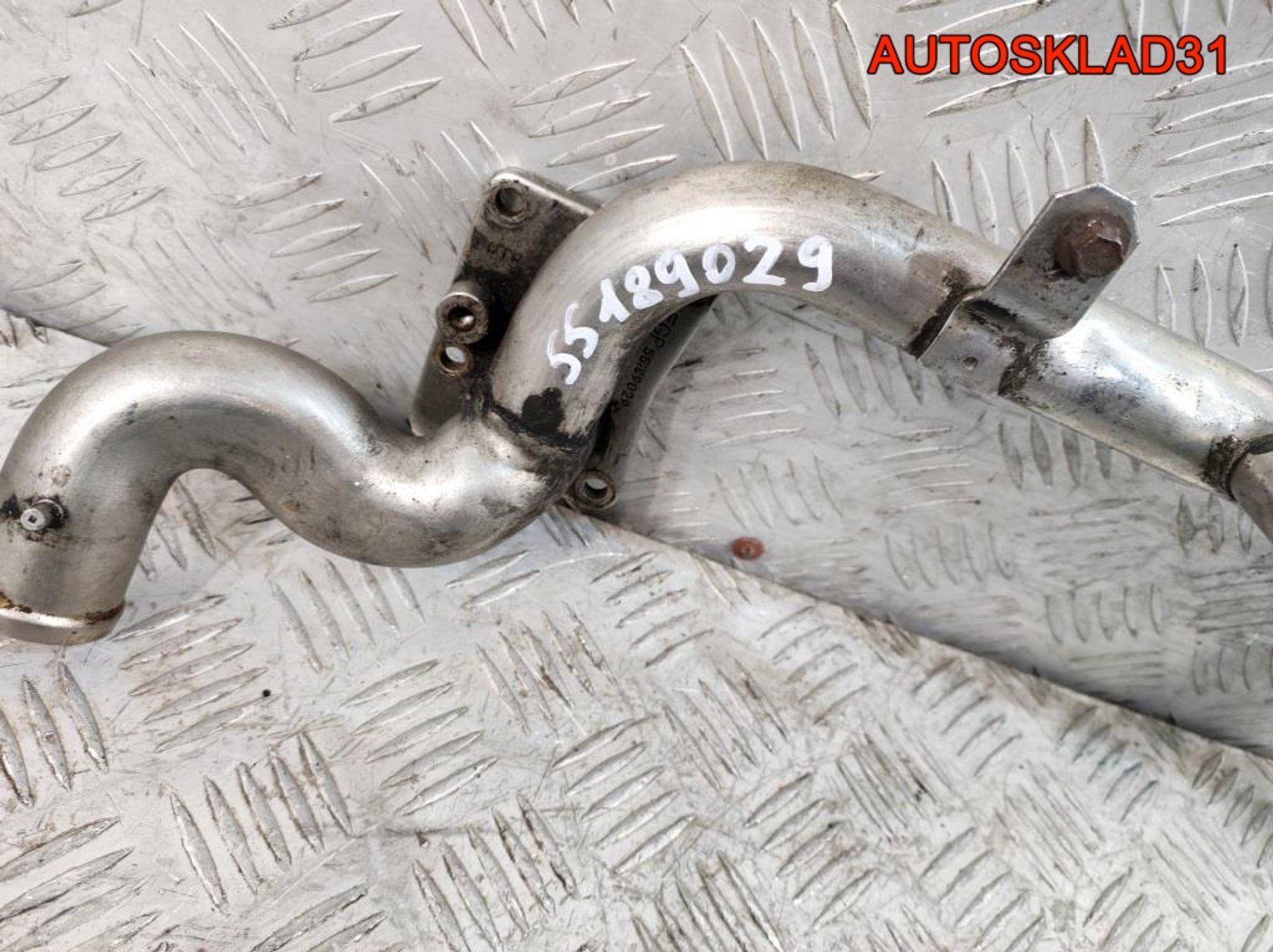 Трубка охлаждающей жидкости Opel Astra H 1,9 Z19DT 55188654, 5000 рублей, Дубовое