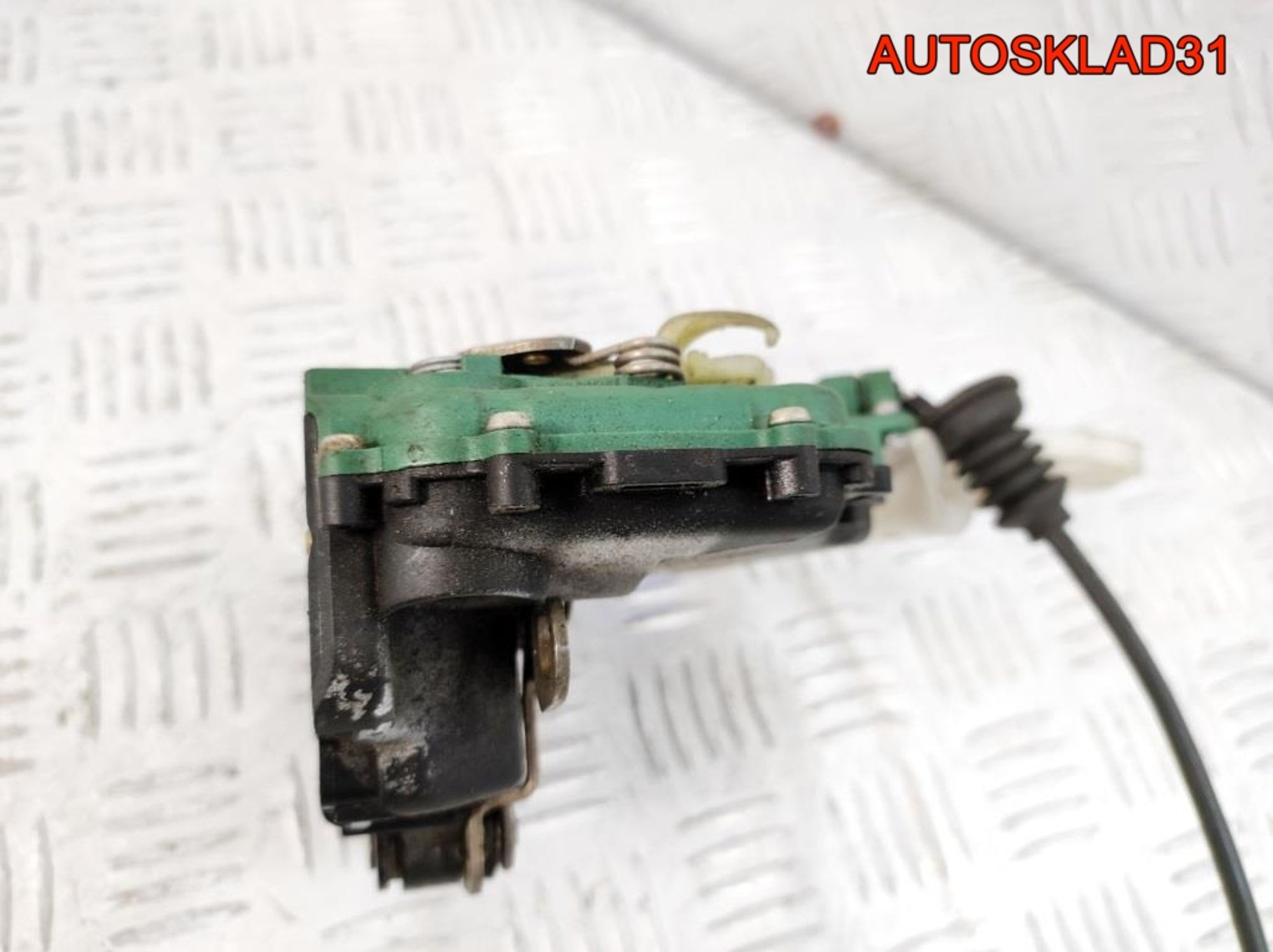 Замок двери передней правой VW Polo 4 3B1837016BG, 2200 рублей, Дубовое