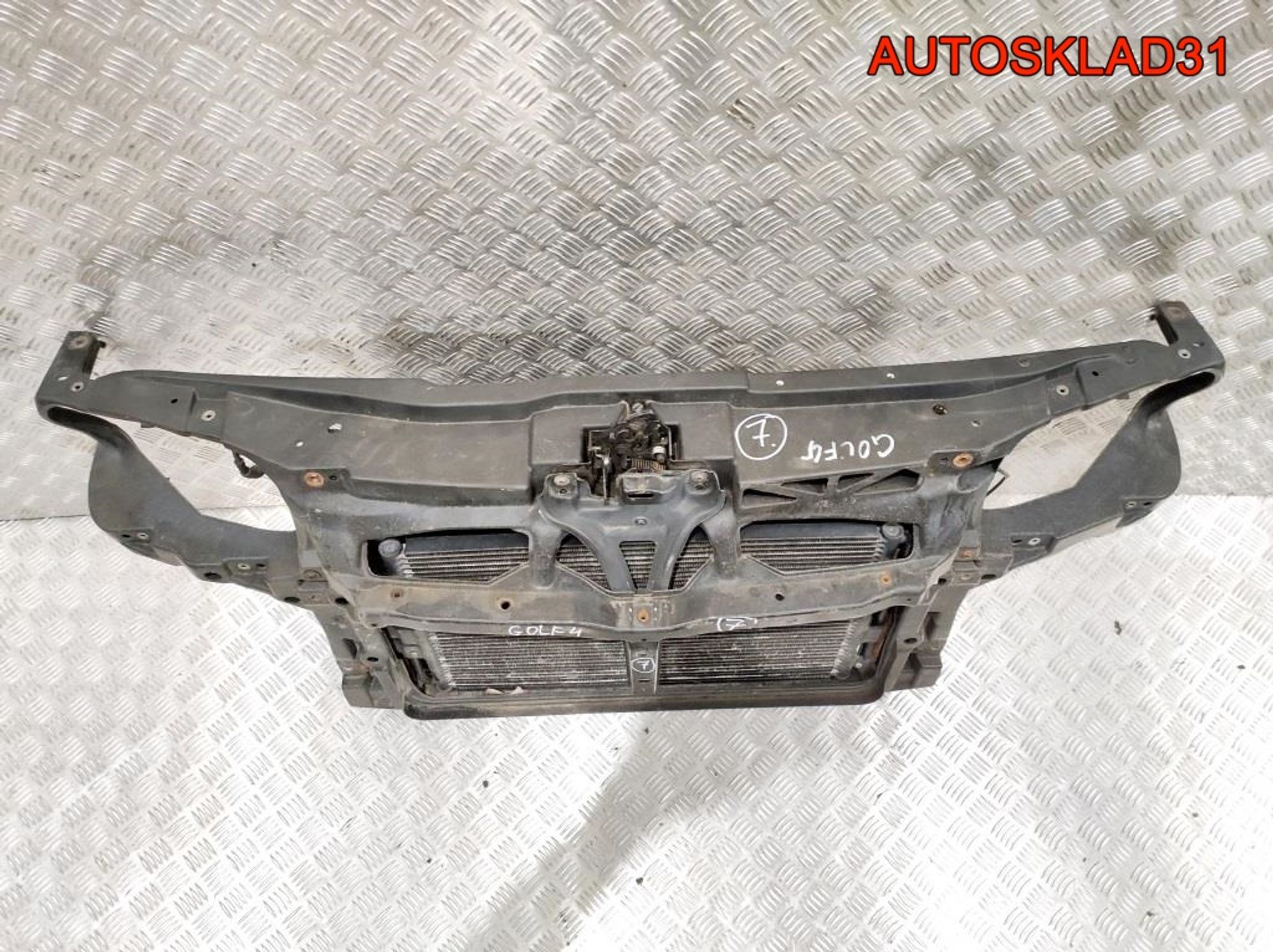 Панель передняя в сборе VW Golf 4 1,4 Бензин, 20000 рублей, Дубовое