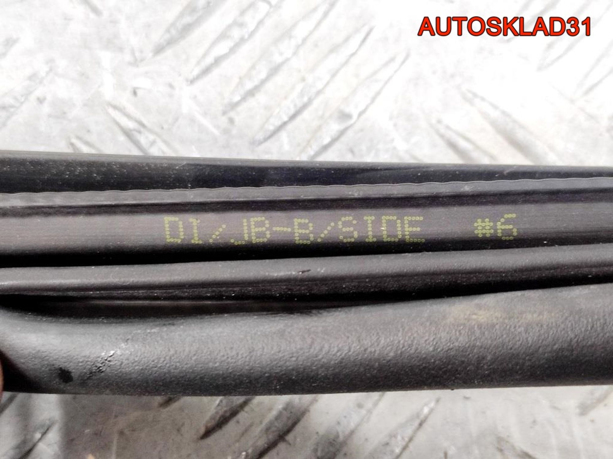 Уплотнитель двери Комплект Kia Rio 2 Хетчбэк, 4500 рублей, Дубовое