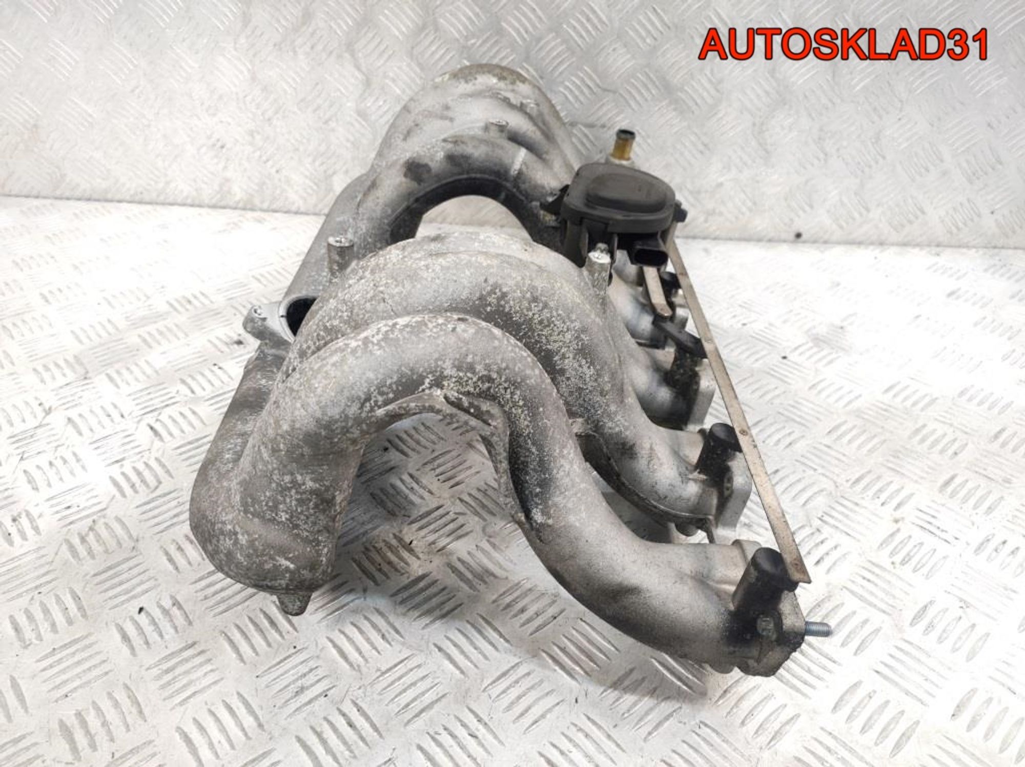 Коллектор впускной Mercedes W220 3,2 613.960 A6130900237, 4500 рублей, Дубовое